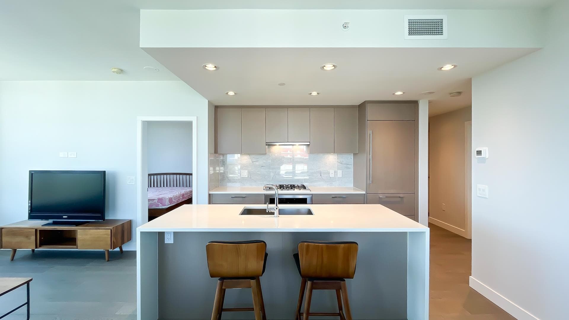 1304 - 5410 Shortcut Road, Vancouver, V6T 0C8 — photo 5