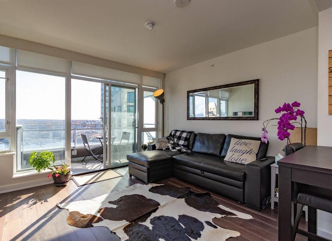 32xx - 1372 Seymour Street, Vancouver, V6B 0L1 — photo 2