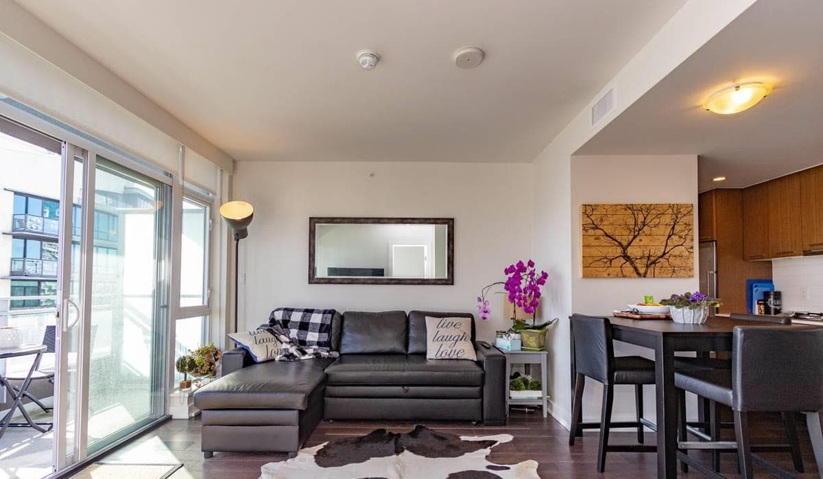 32xx - 1372 Seymour Street, Vancouver, V6B 0L1 — photo 3