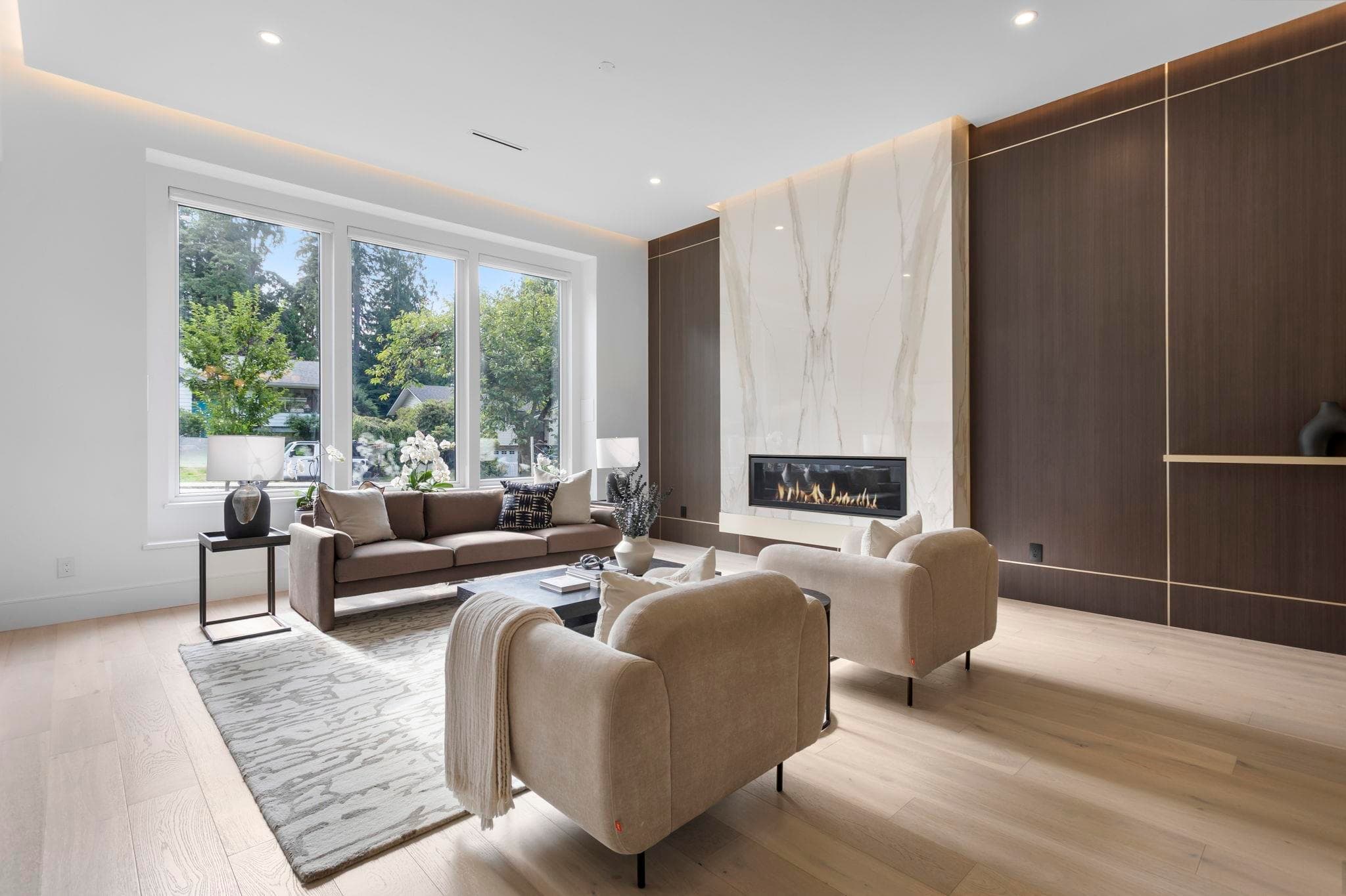 5197 Sonora Drive, North Vancouver, V7R 3V7 — photo 2