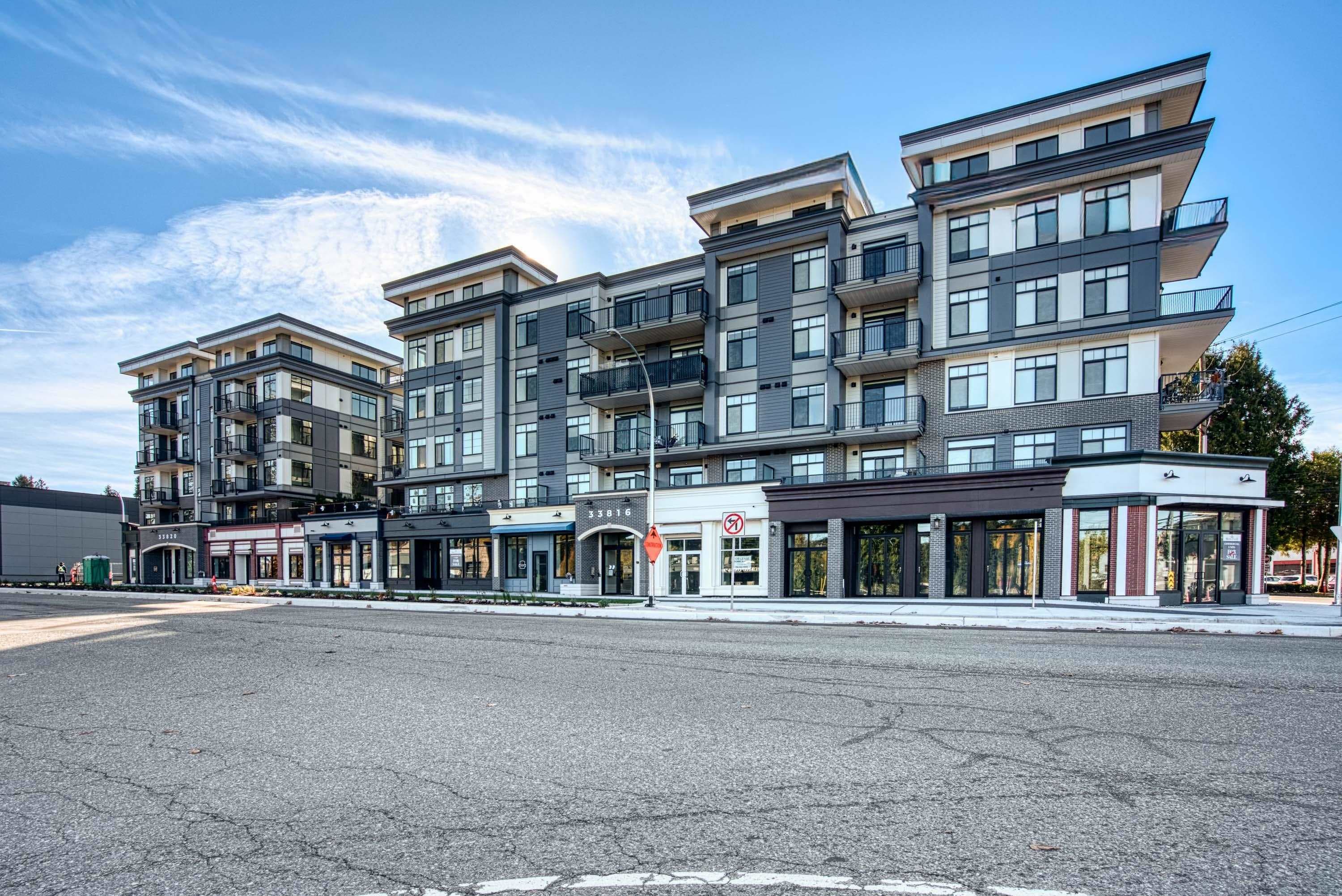 205 - 33816 South Fraser Way, Abbotsford, V2S 2C5 — photo 1