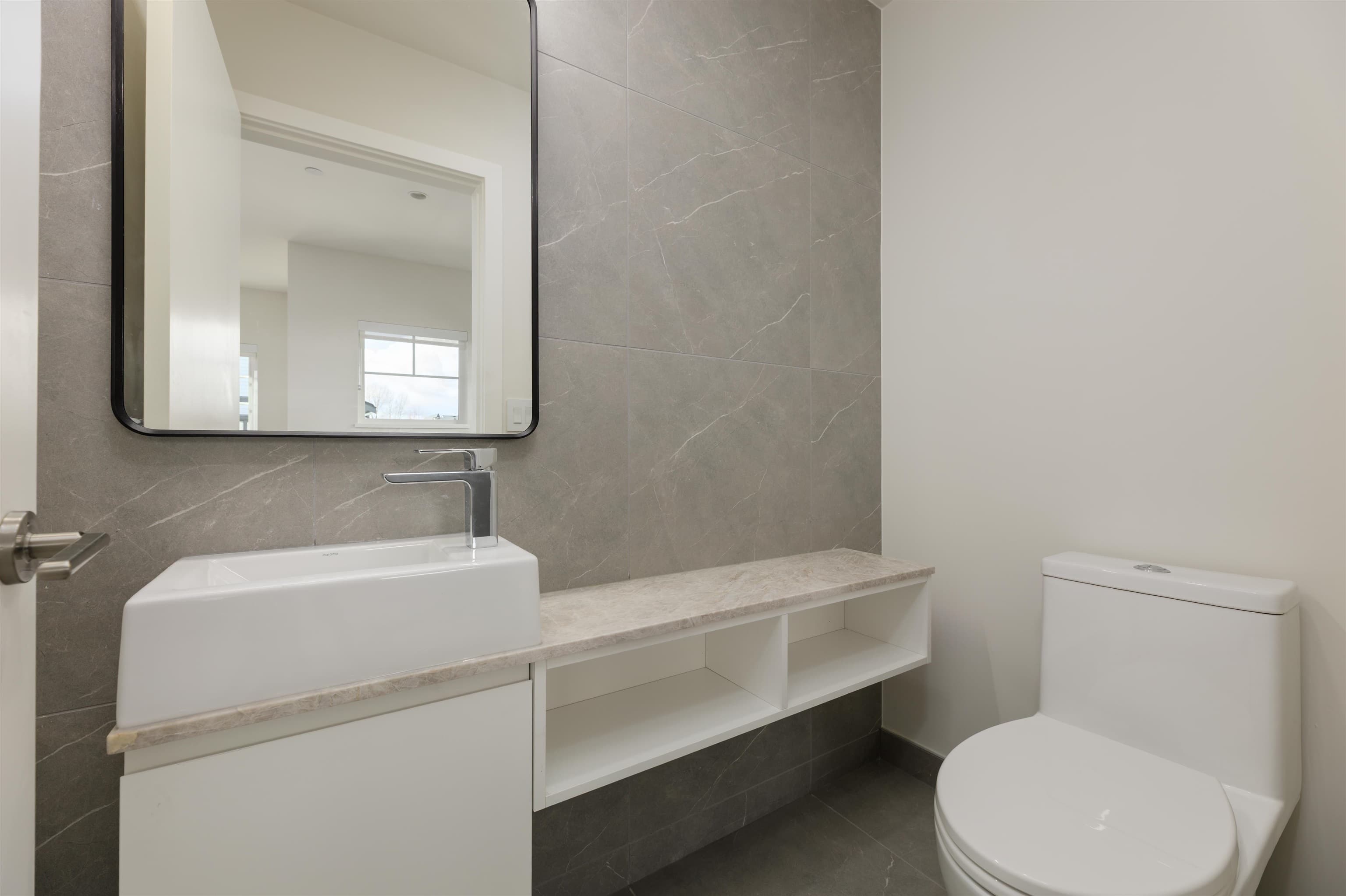 100 - 19451 Sutton Avenue, Pitt Meadows, V3Y 0G6 — photo 3