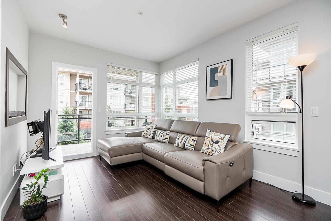 C221 - 20211 66 Avenue, Langley, V2Y 0L4 — photo 1