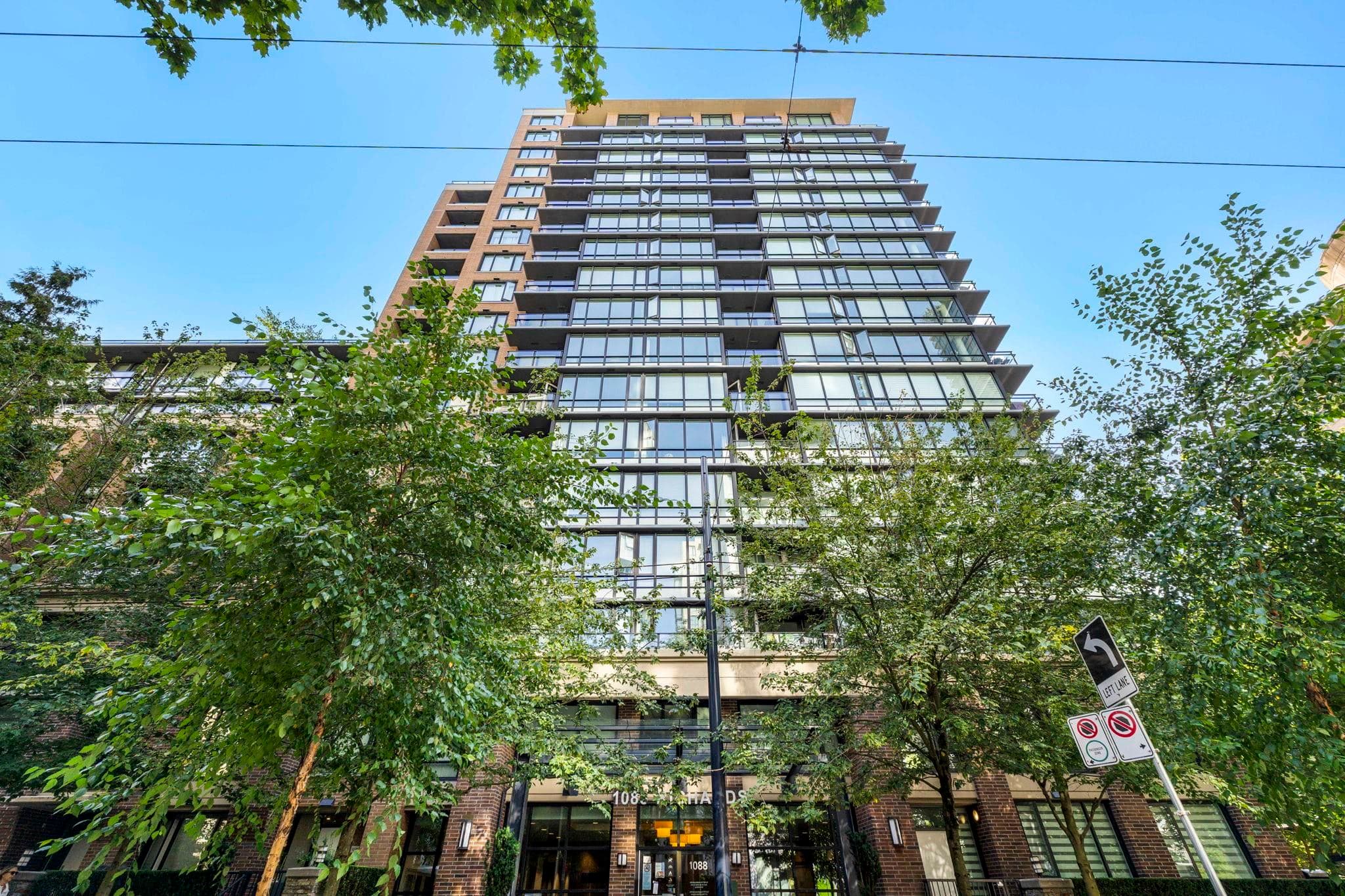 507 - 1088 Richards Street, Vancouver, V6B 0J8 — photo 2
