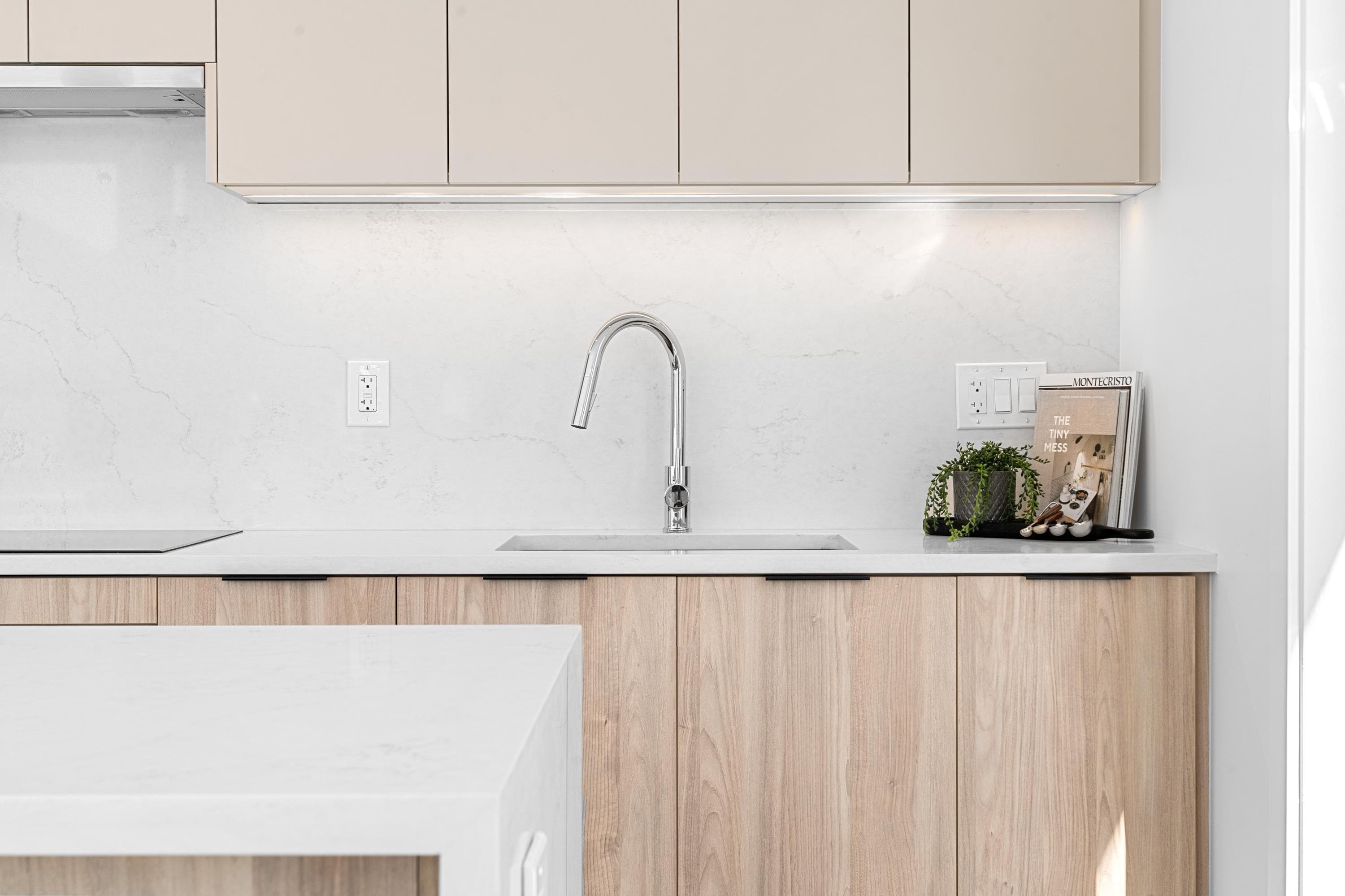 203 - 7161 17th Avenue, Burnaby