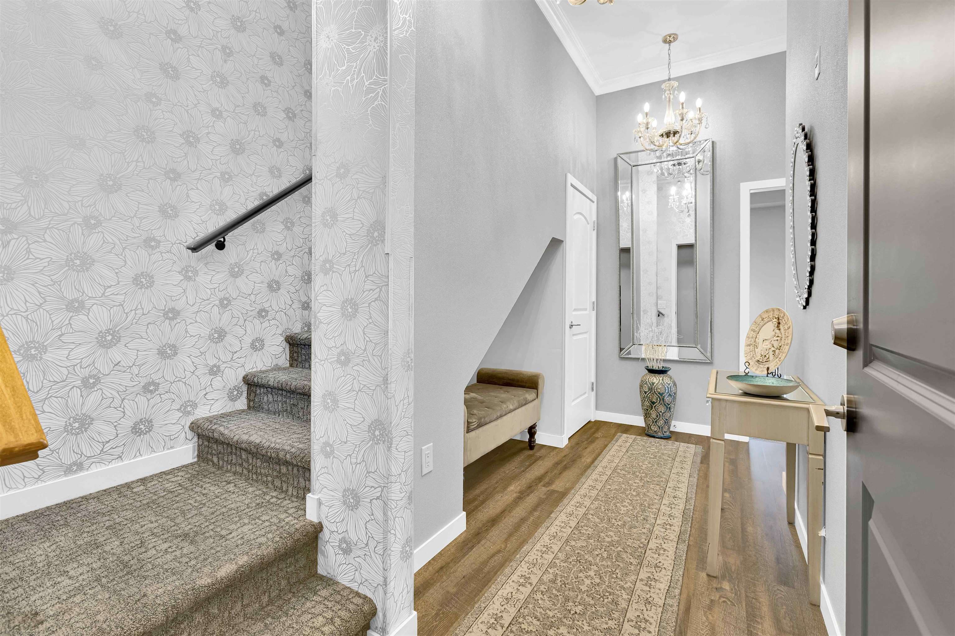 409 - 6470 194 Street, Surrey, V4N 6J9 — photo 2