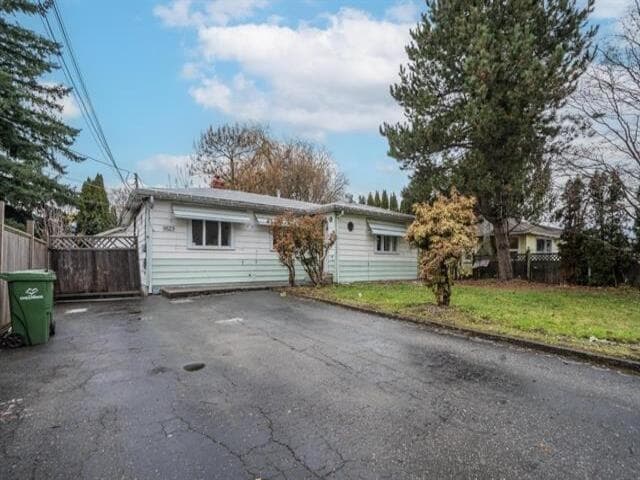 9523 Stanley Street, Chilliwack