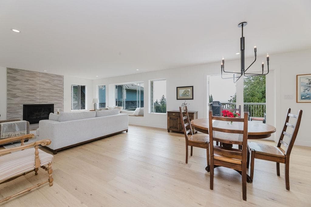 341 Harry Road, Gibsons, V0N 1V5 — photo 5