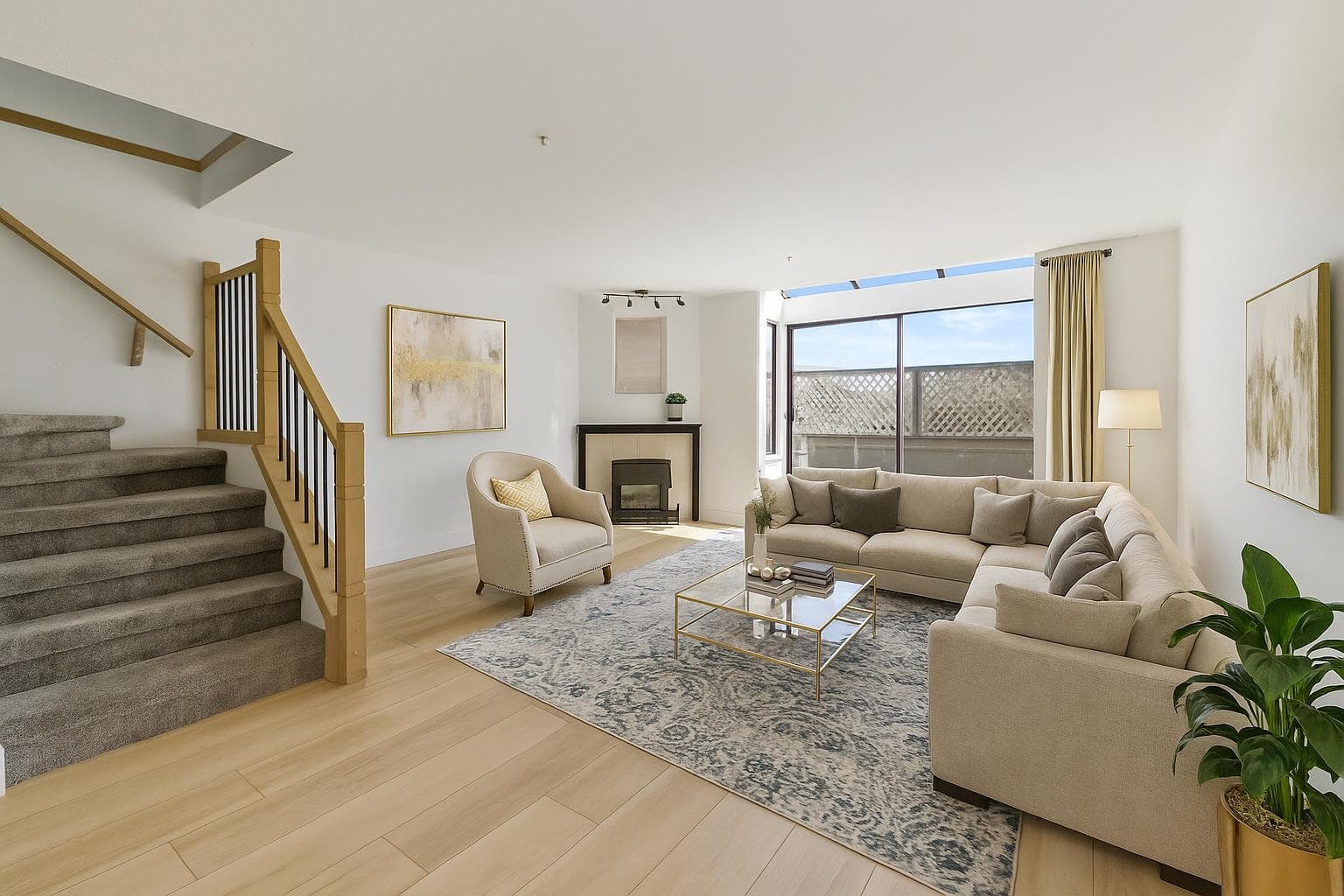 209 - 22356 Mcintosh Avenue, Maple Ridge