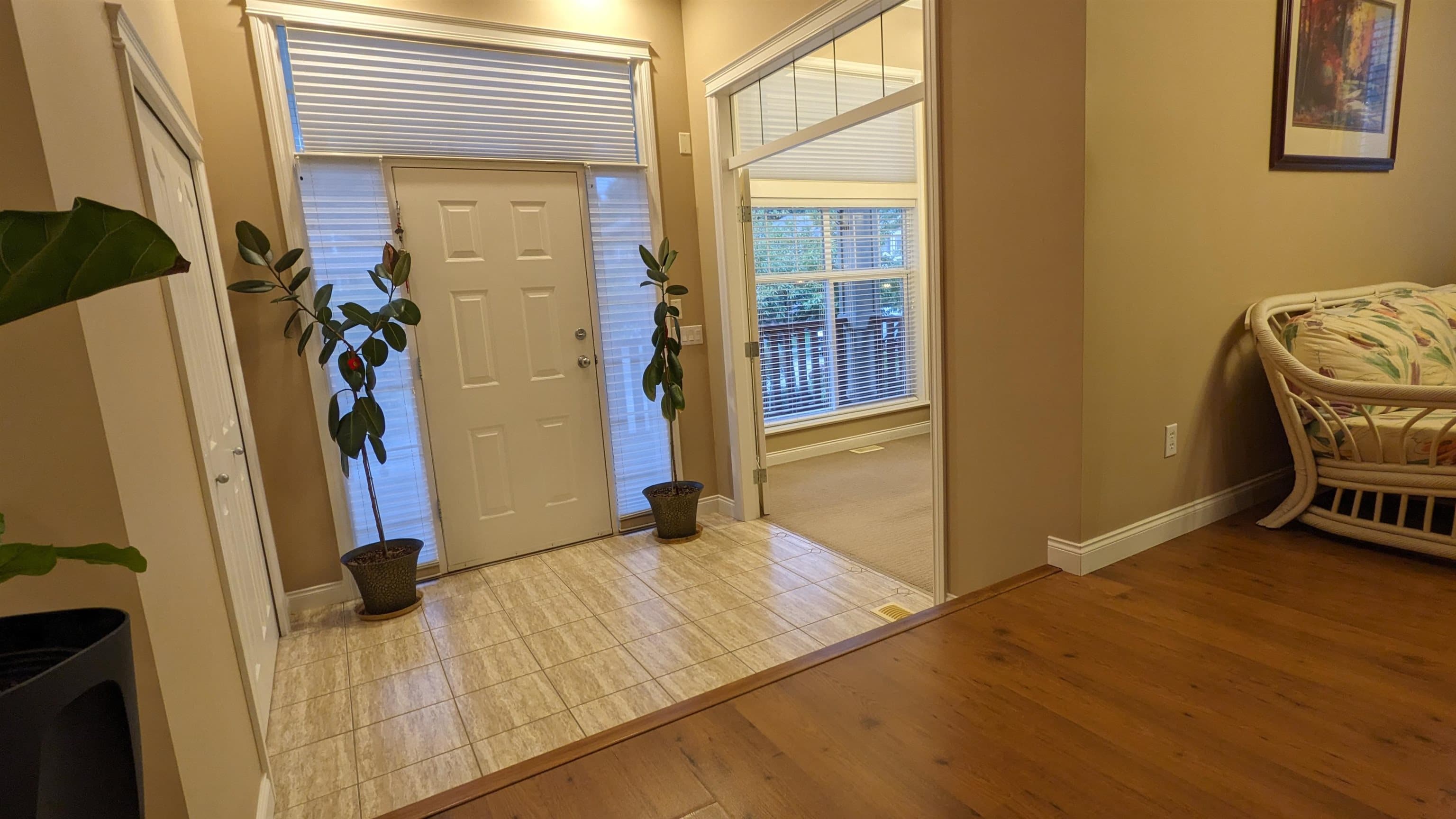 13368 233 Street, Maple Ridge, V4R 2W6 — photo 4