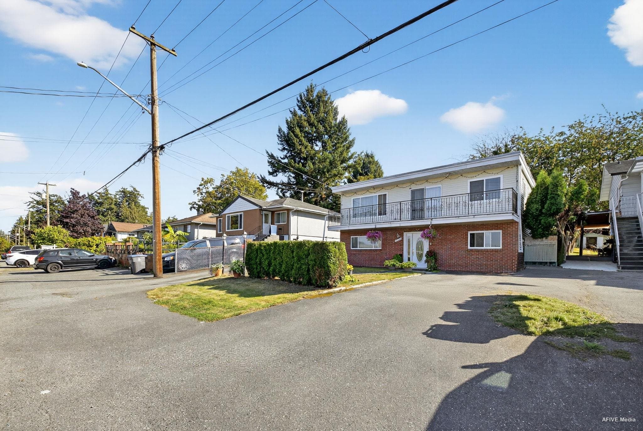 11640 98a Avenue, Surrey, V3V 2K9 — photo 2