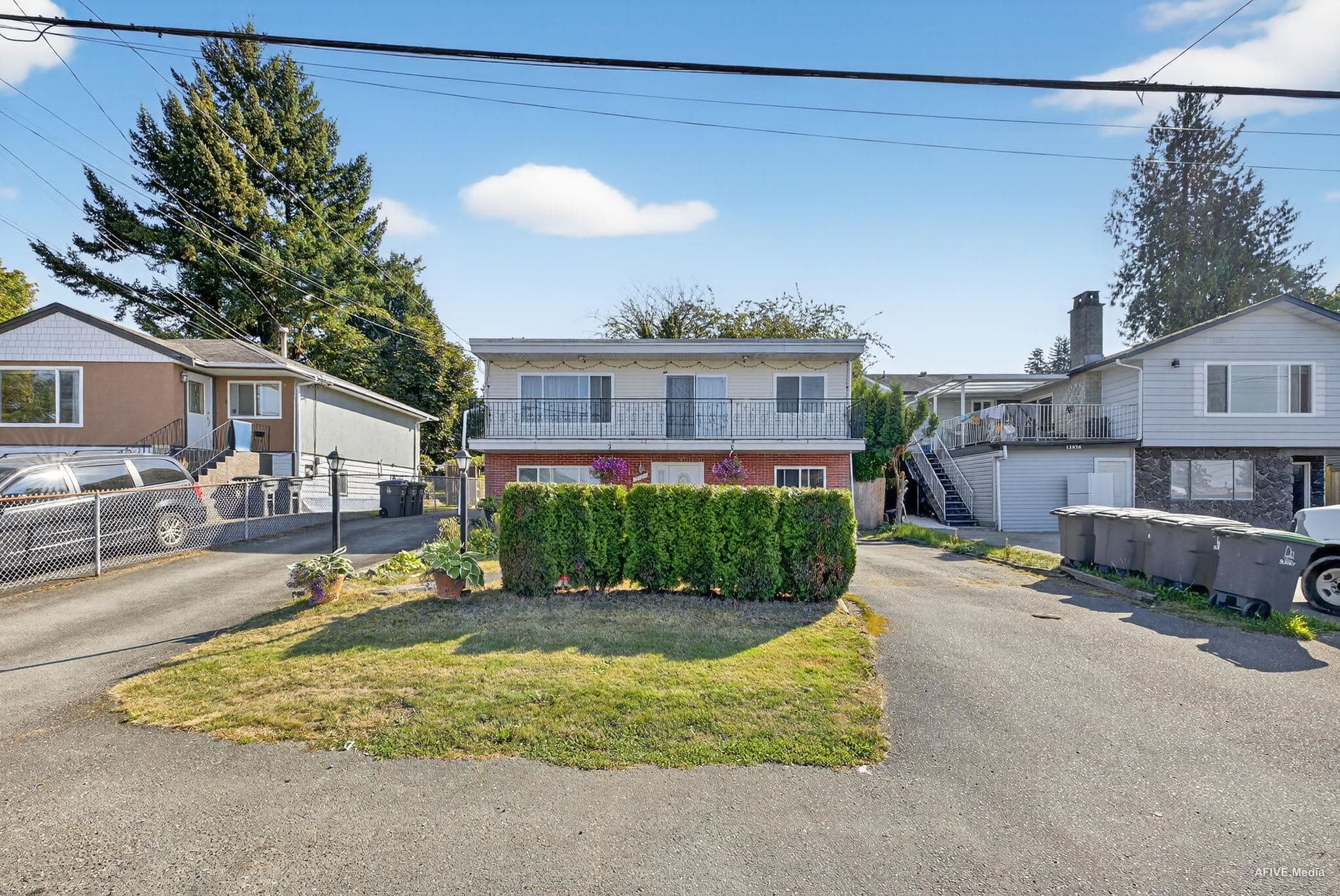 11640 98a Avenue, Surrey, V3V 2K9 — photo 3