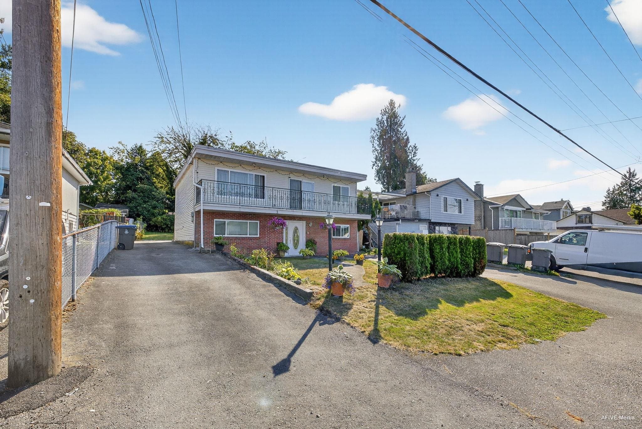 11640 98a Avenue, Surrey, V3V 2K9 — photo 4