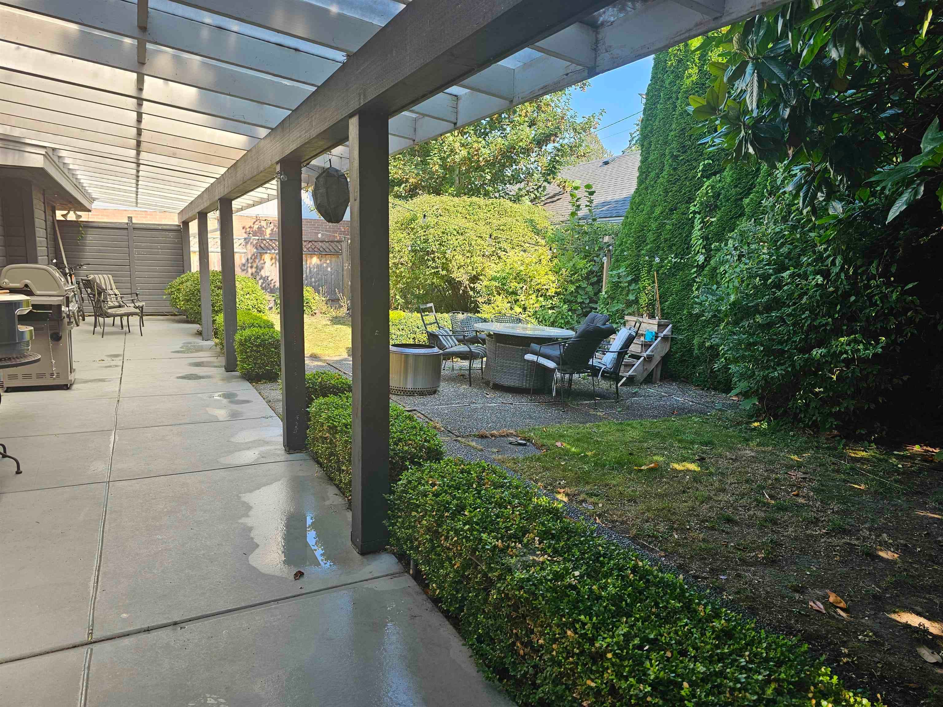 4664 51 Street, Delta, V4K 2V7 — photo 2