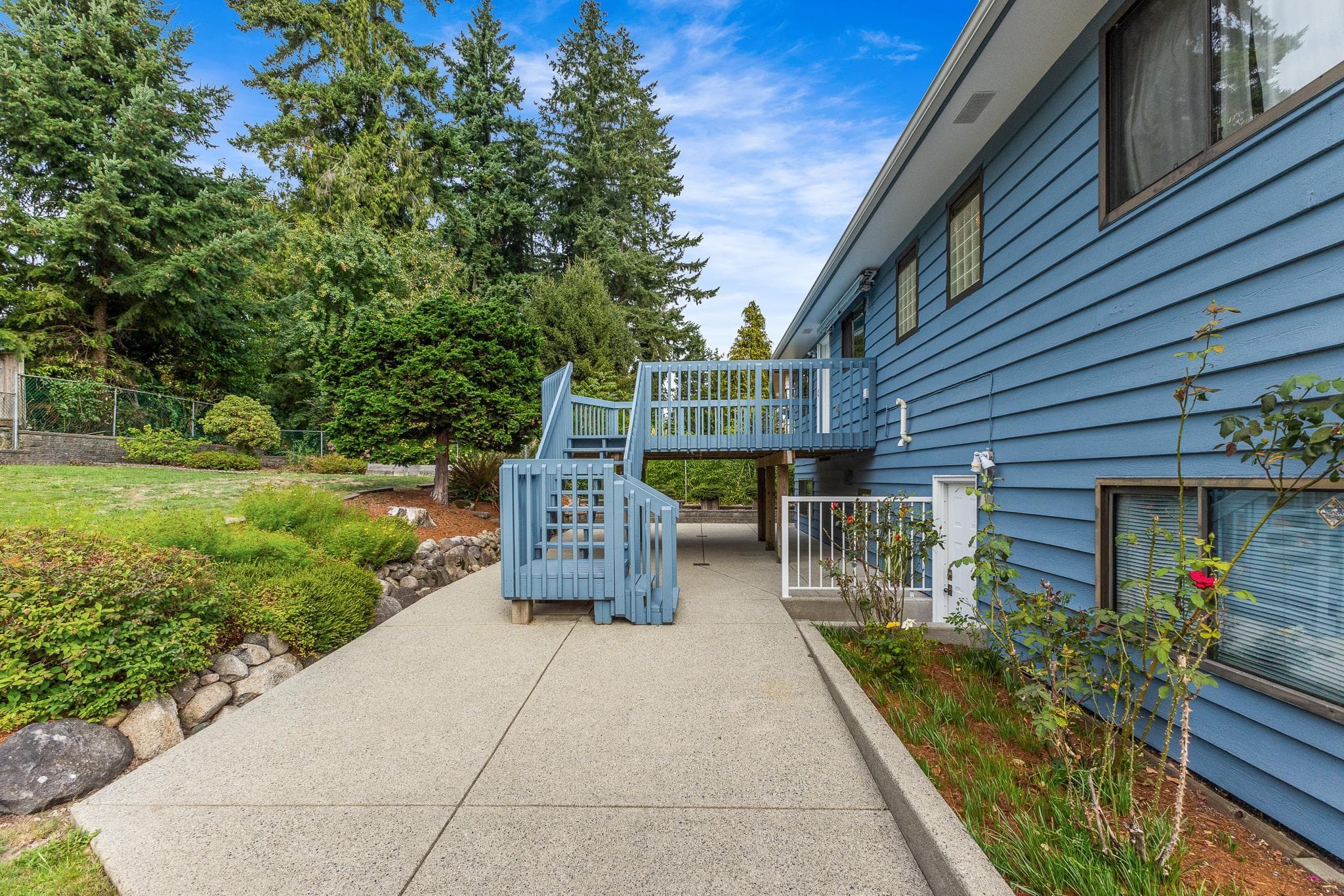 1626 Oughton Drive, Port Coquitlam, V3C 1H7 — photo 5