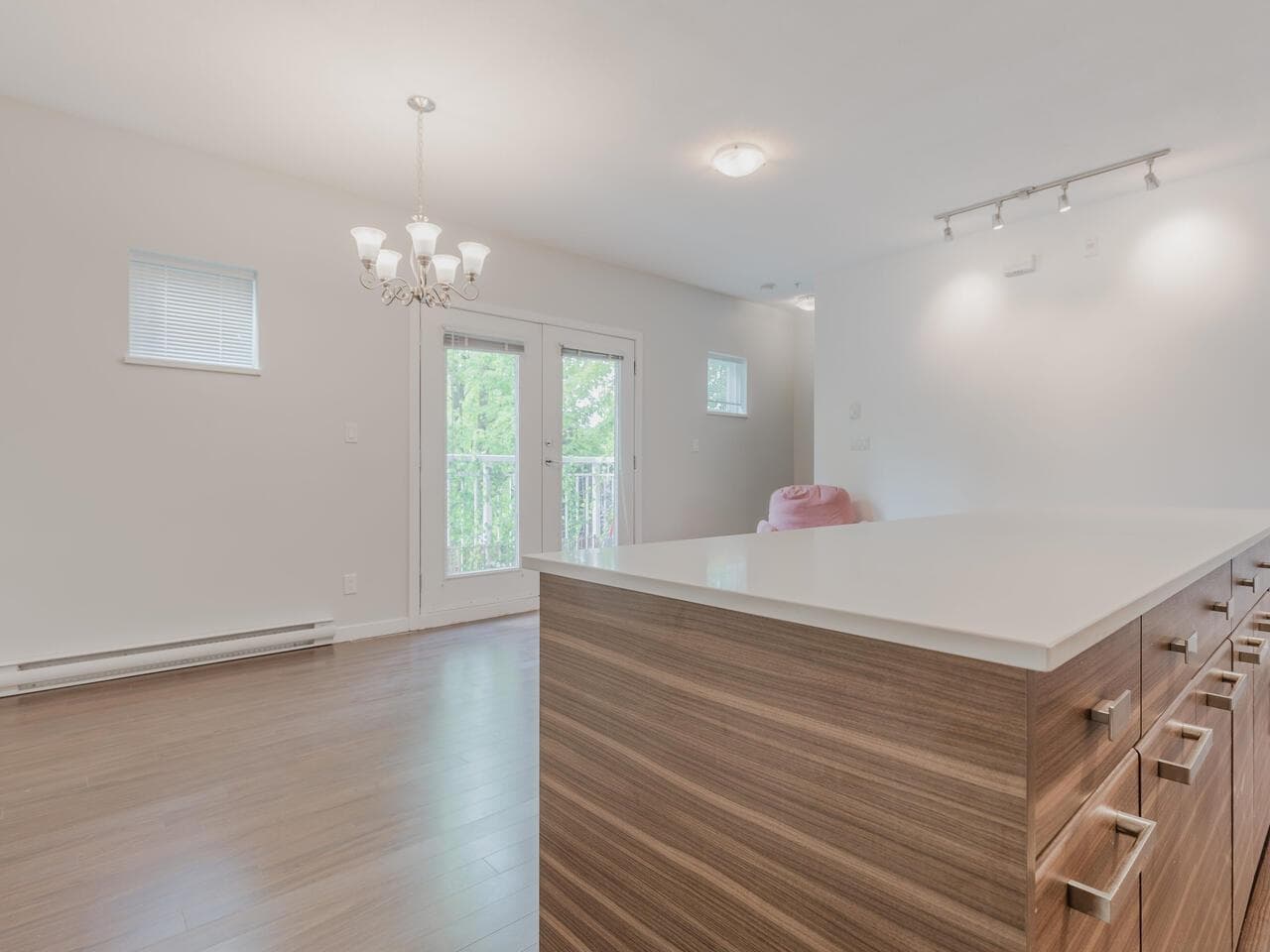 42 - 6965 Hastings Street, Burnaby, V5B 1S9 — photo 5