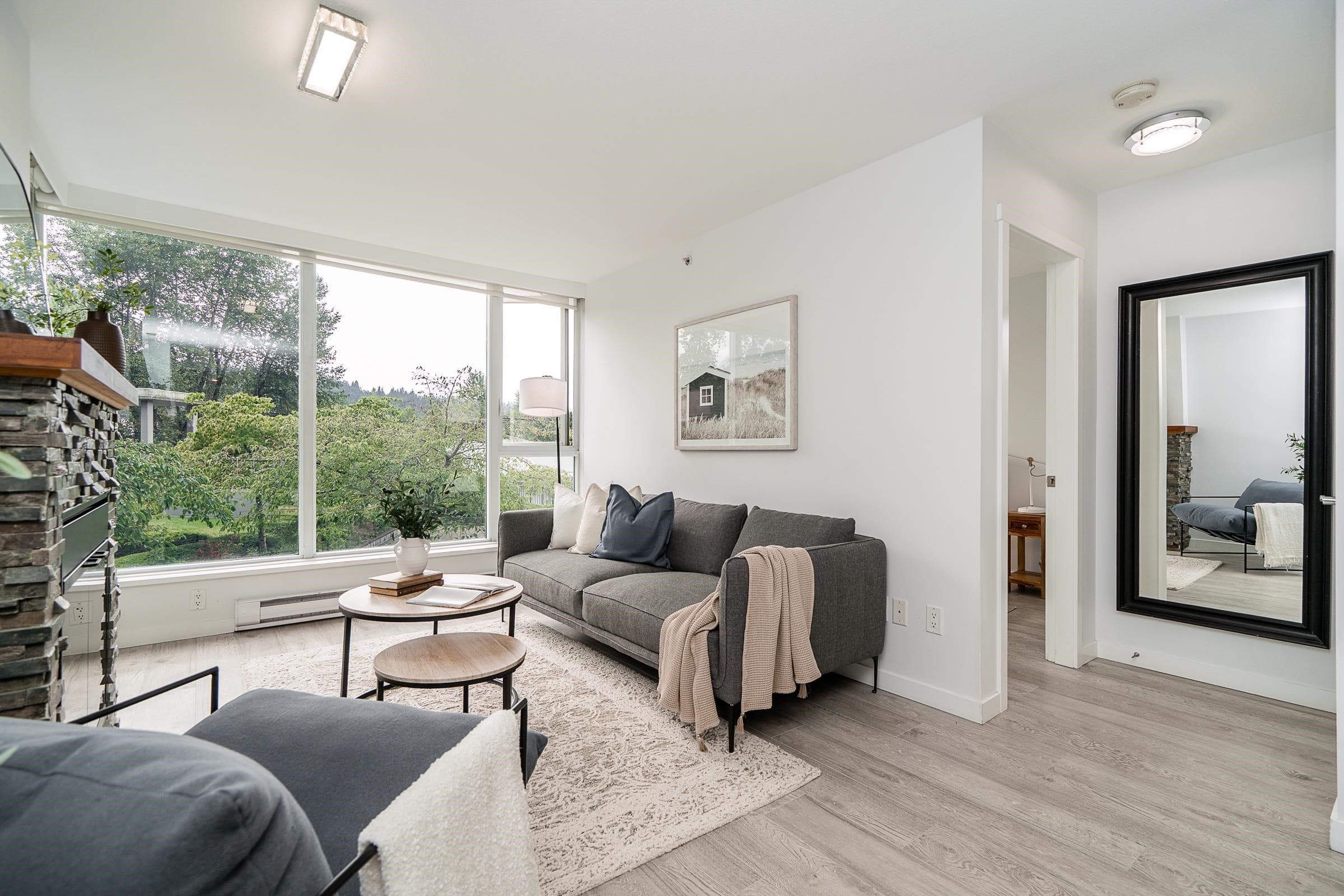 302 - 651 Nootka Way, Port Moody, V3H 0A1 — photo 2