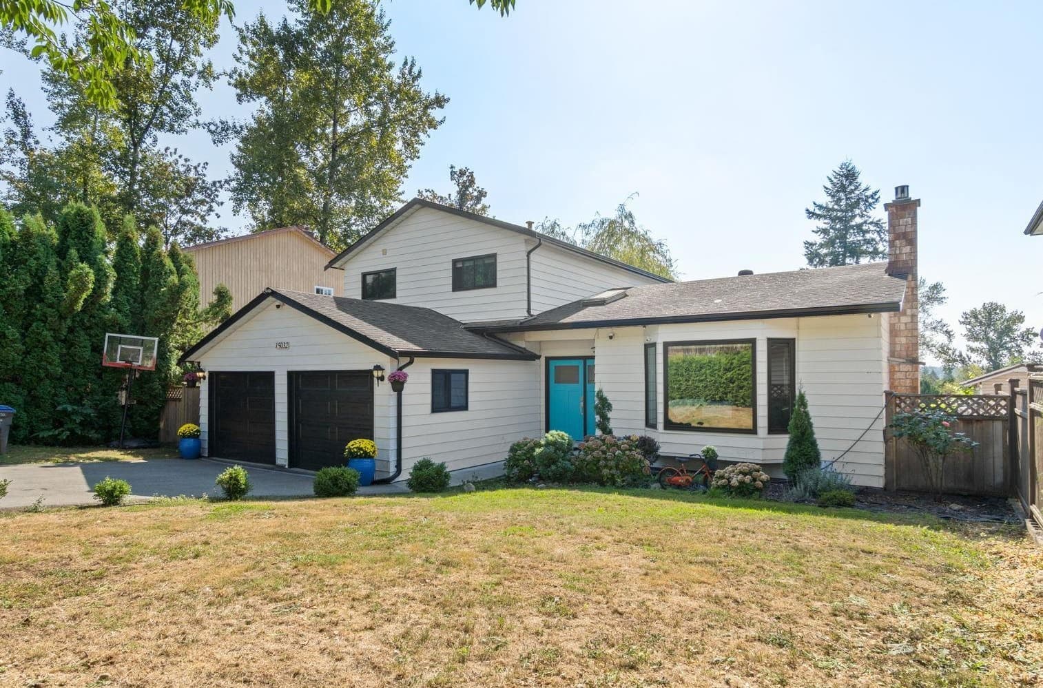 15032 Spenser Drive, Surrey, V3S 5Z7 — photo 1
