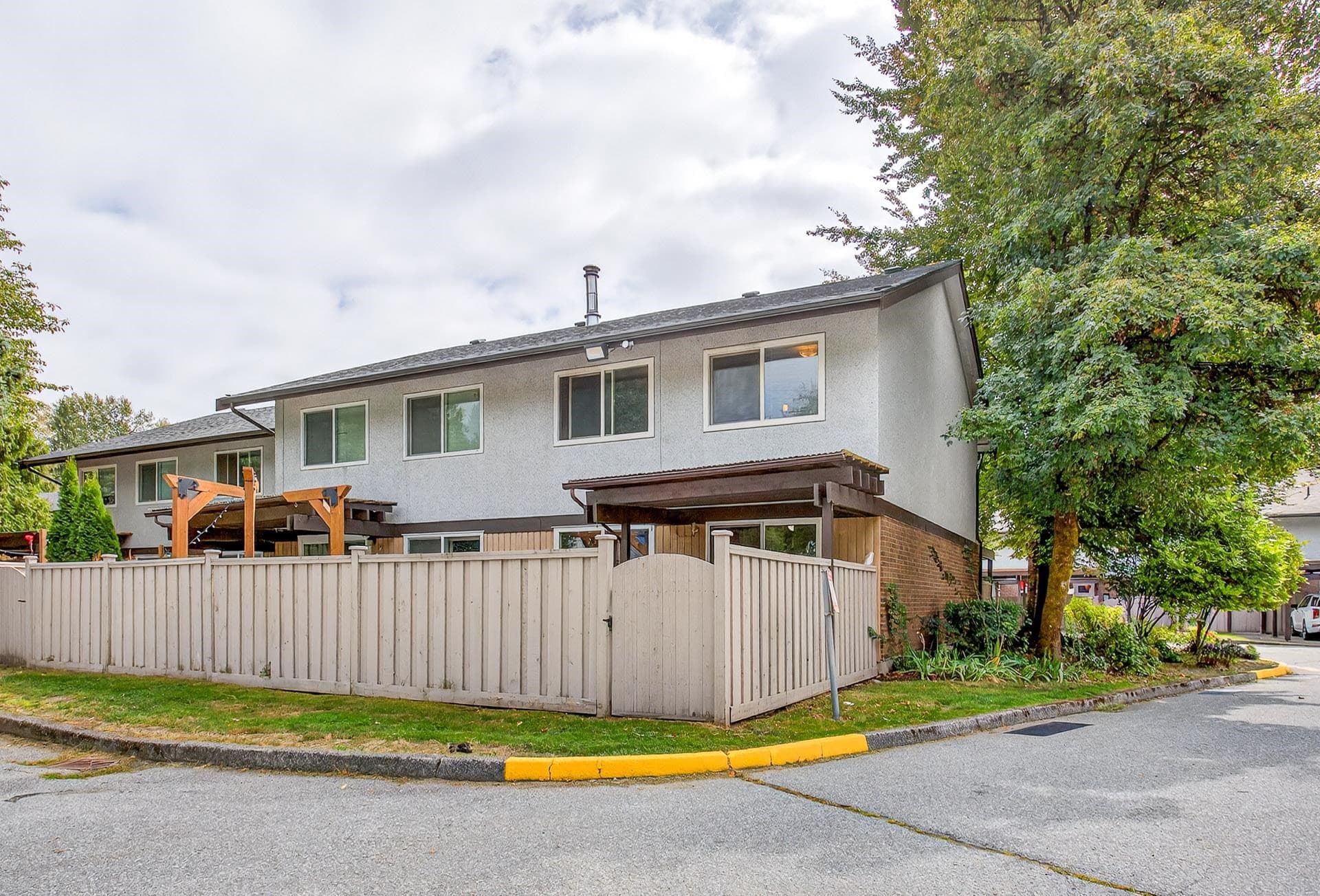 7 - 3046 Coast Meridian Road, Port Coquitlam, V3B 5B6 — photo 2