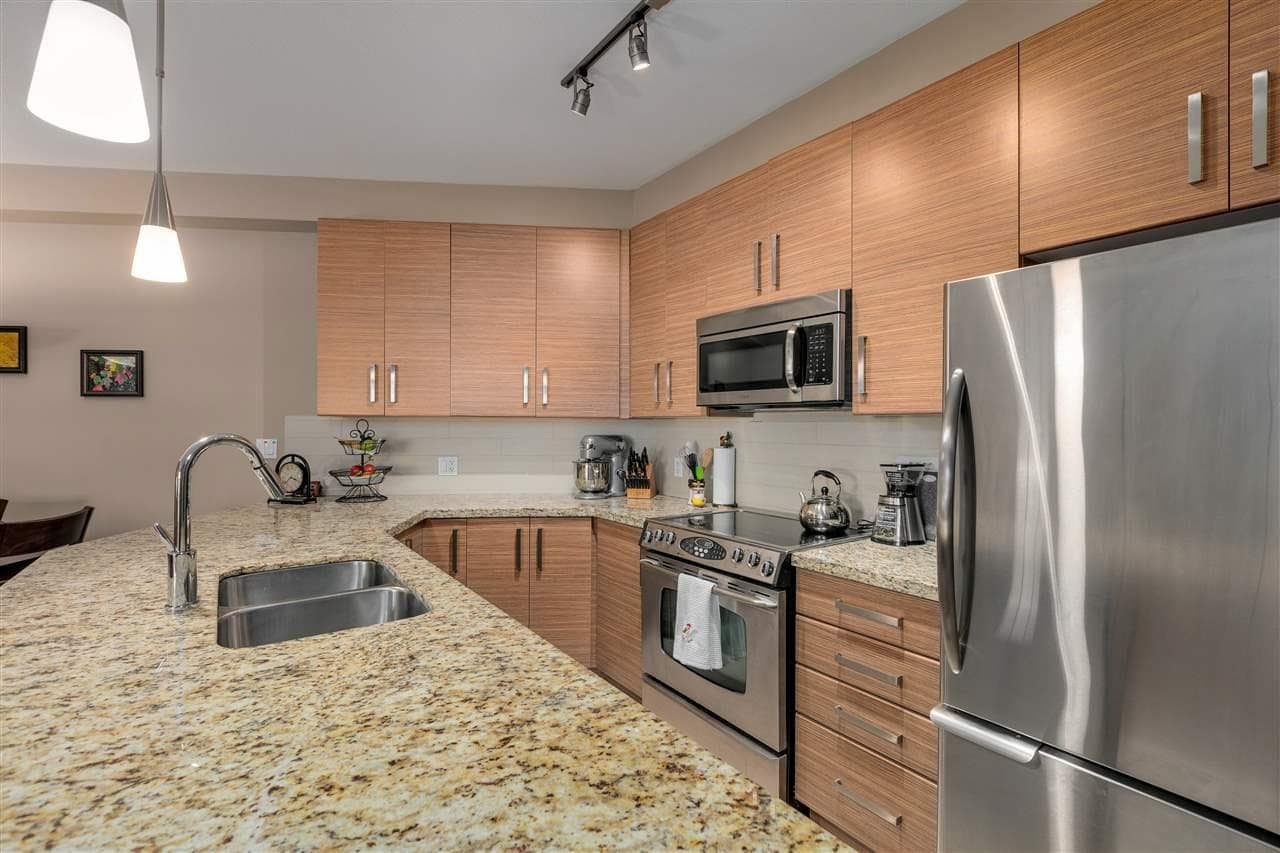 111 - 15168 19 Avenue, Surrey, V4A 0A5 — photo 4