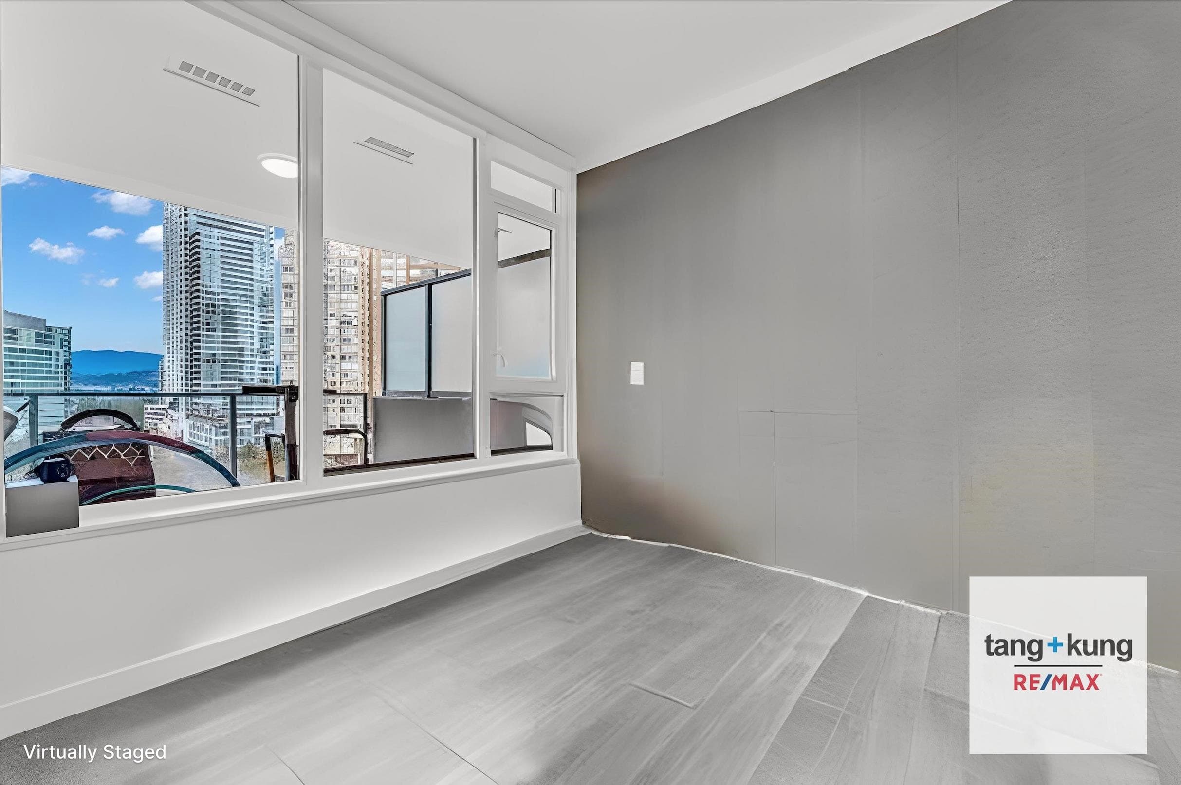 809 - 6383 Mckay, Burnaby, V5H 0H8 — photo 3