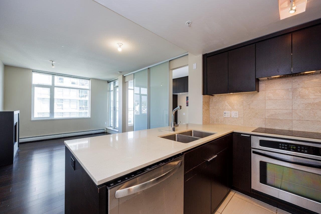 1208 - 1320 Chesterfield Avenue, North Vancouver, V7M 0A6 — photo 4
