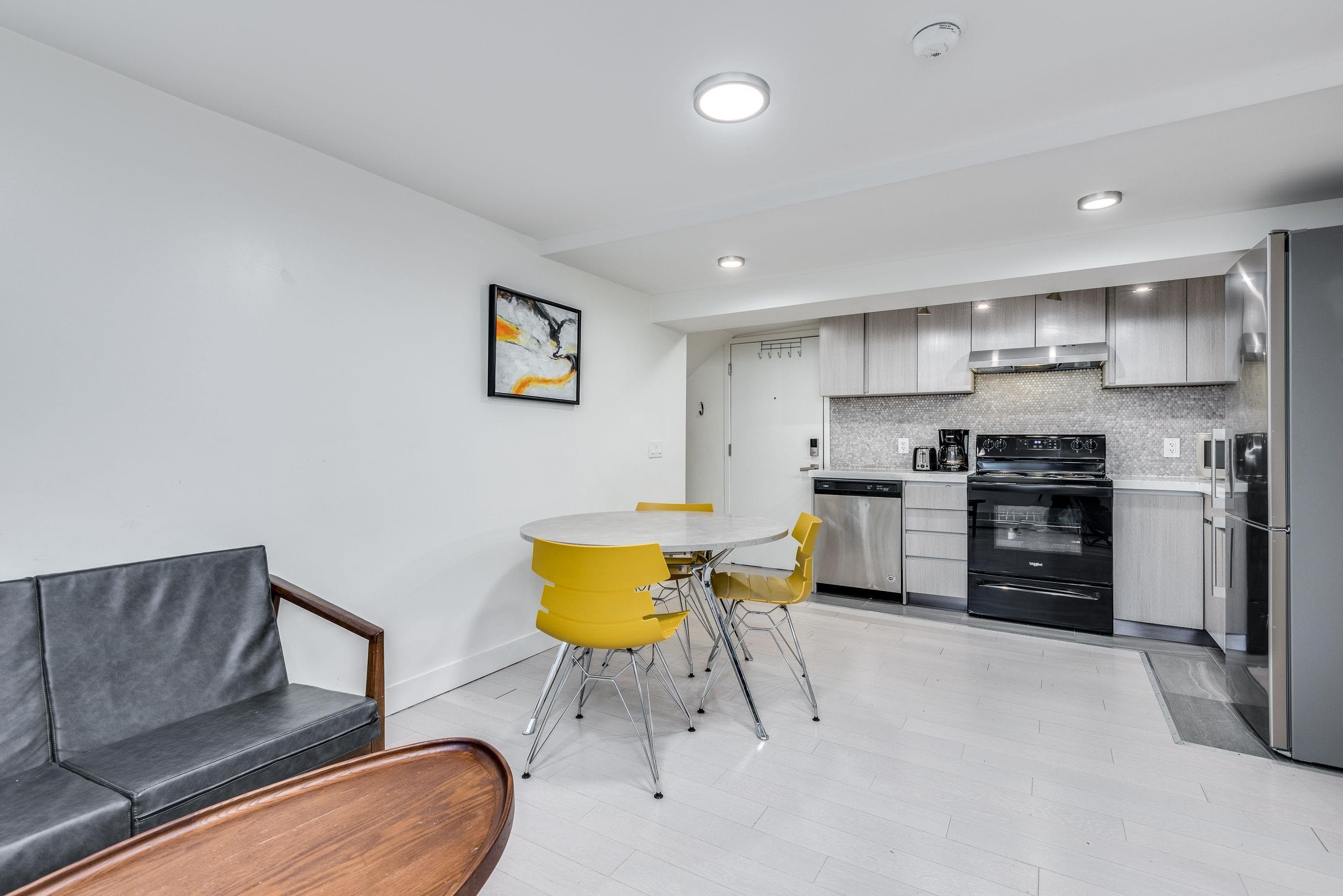 003 - 1425 Haro Street, Vancouver