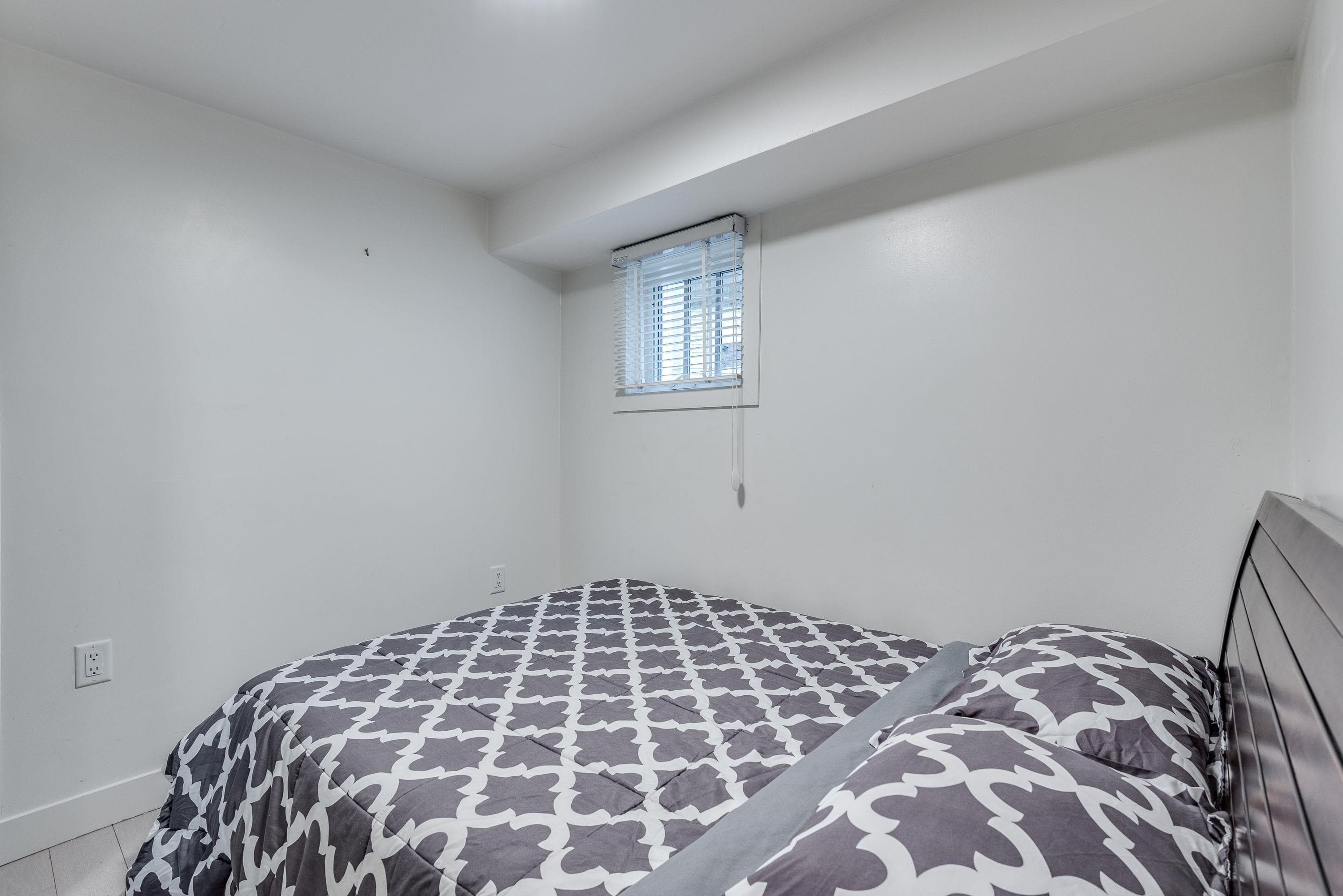 003 - 1425 Haro Street, Vancouver, V6G 1G2 — photo 5
