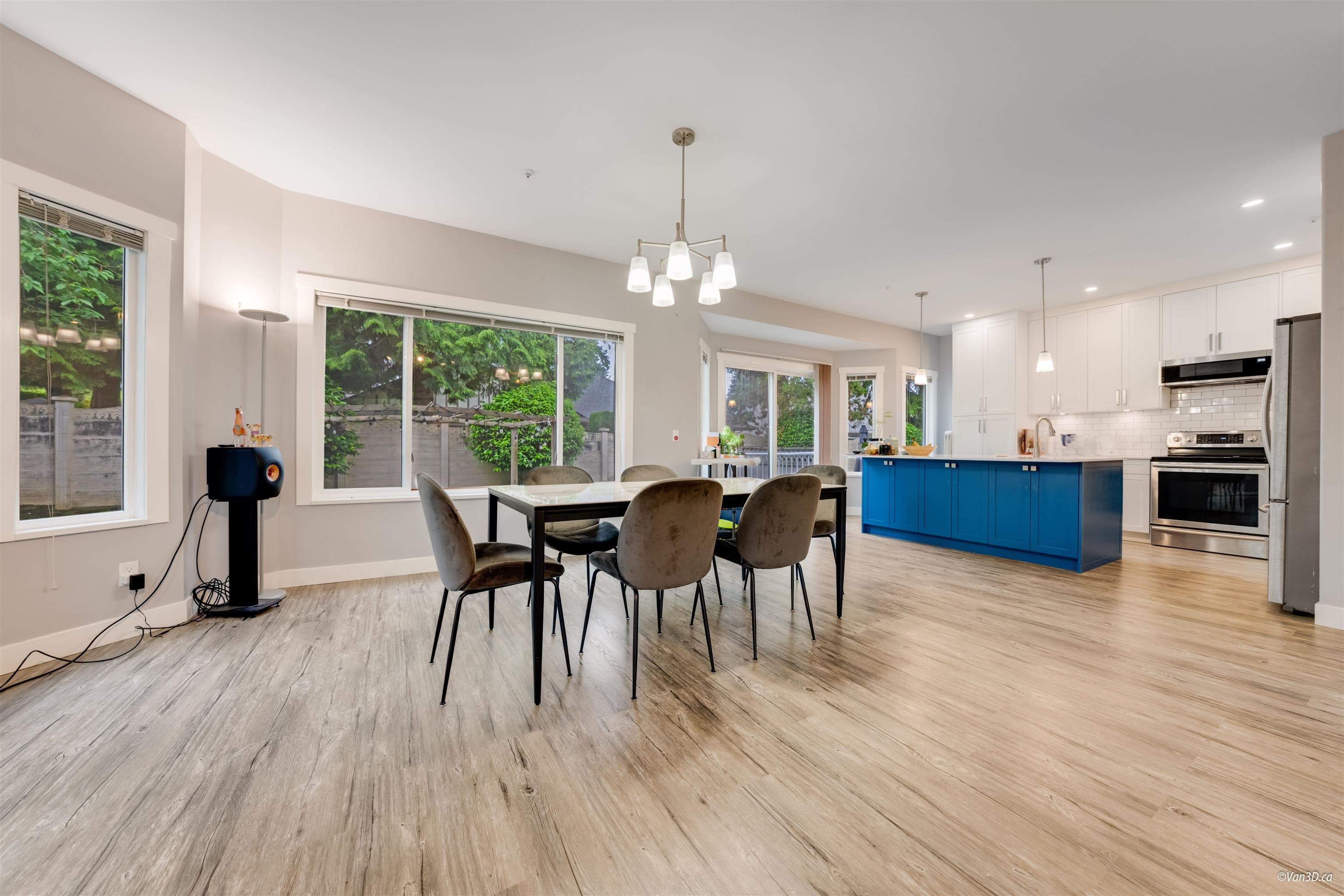 11 - 20750 Telegraph Trail, Langley