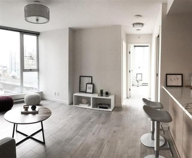 1710 - 788 Hamilton Street, Vancouver, V6B 0E9 — photo 2