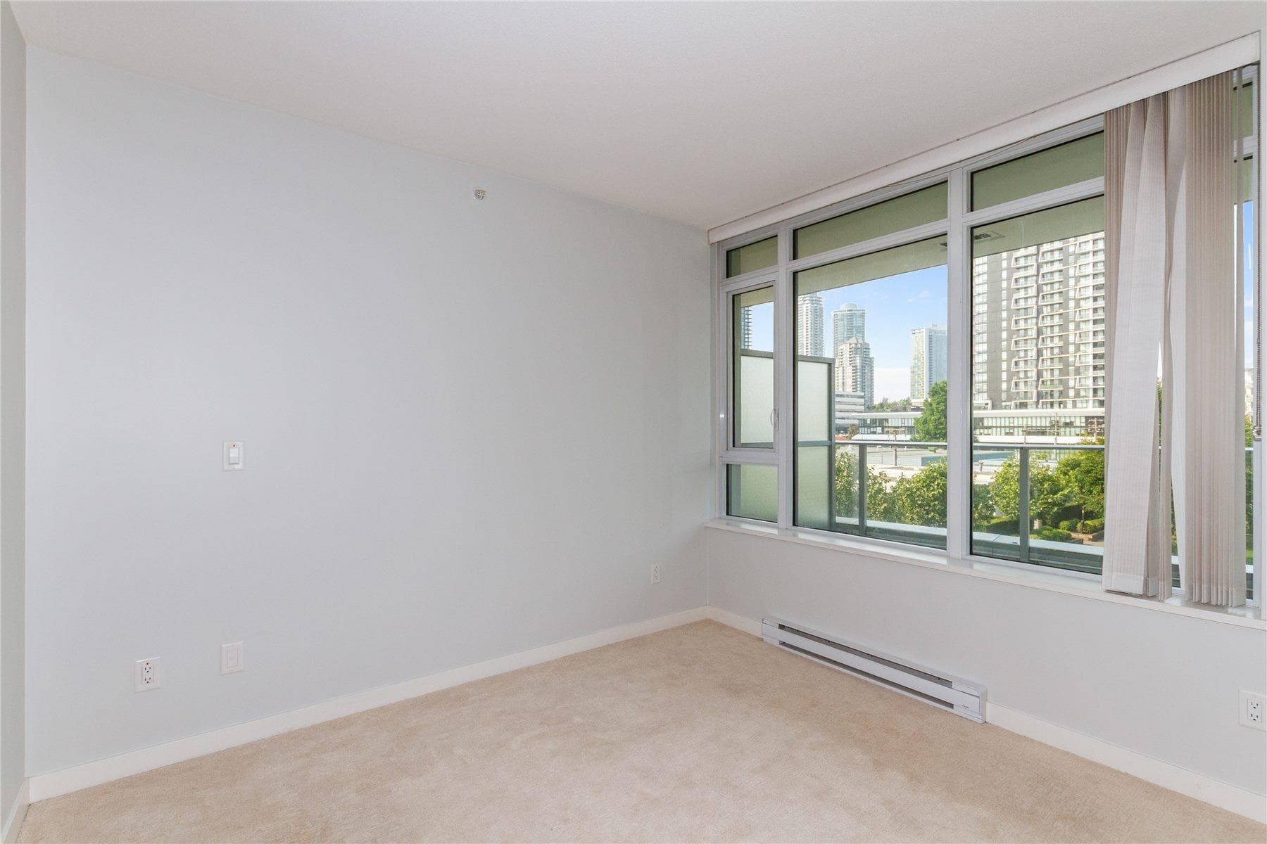 409 - 2388 Madison Avenue, Burnaby, V5C 0K8 — photo 5