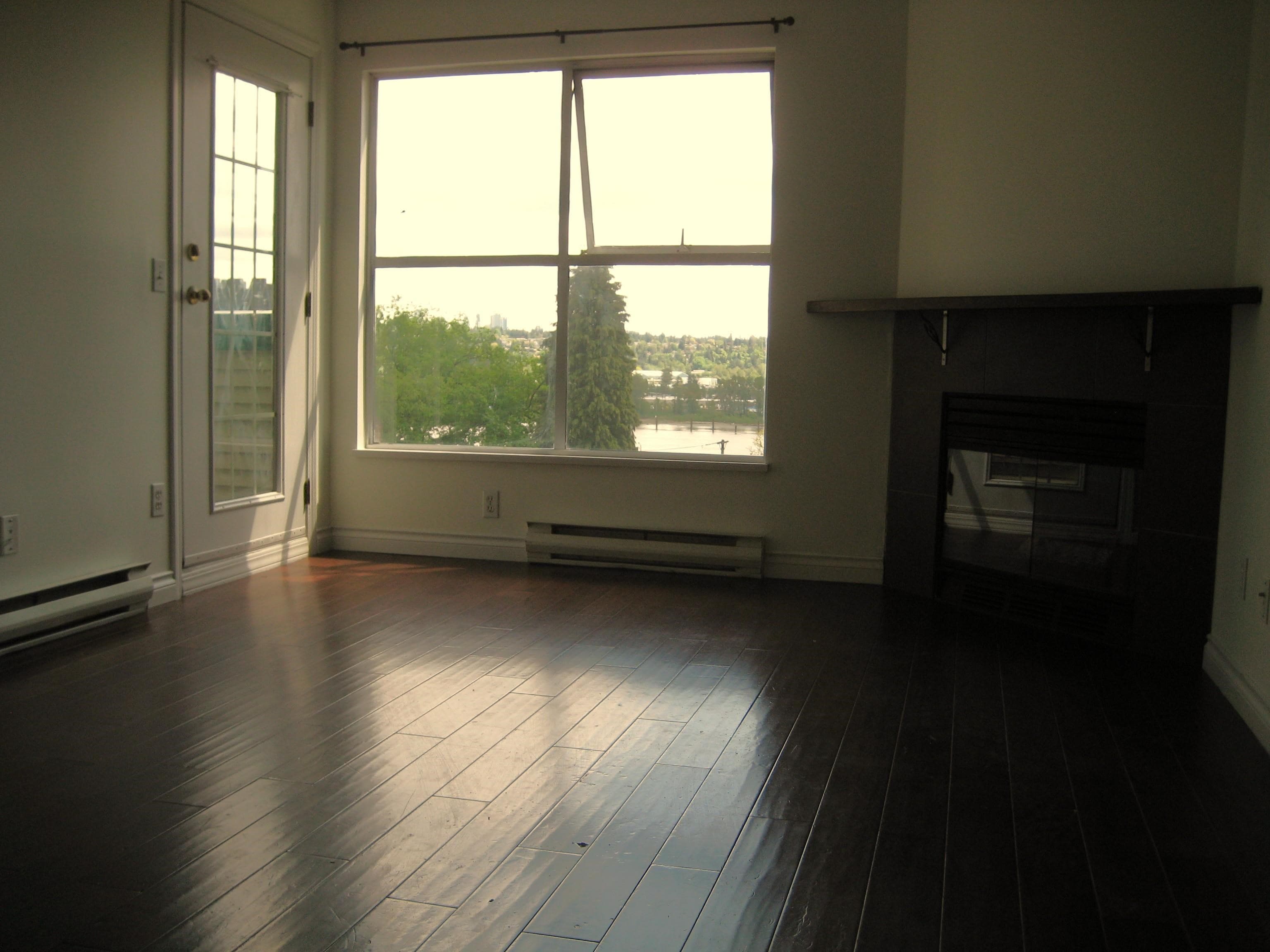 402 - 509 Carnarvon Street, New Westminster, V3L 5S4 — photo 2