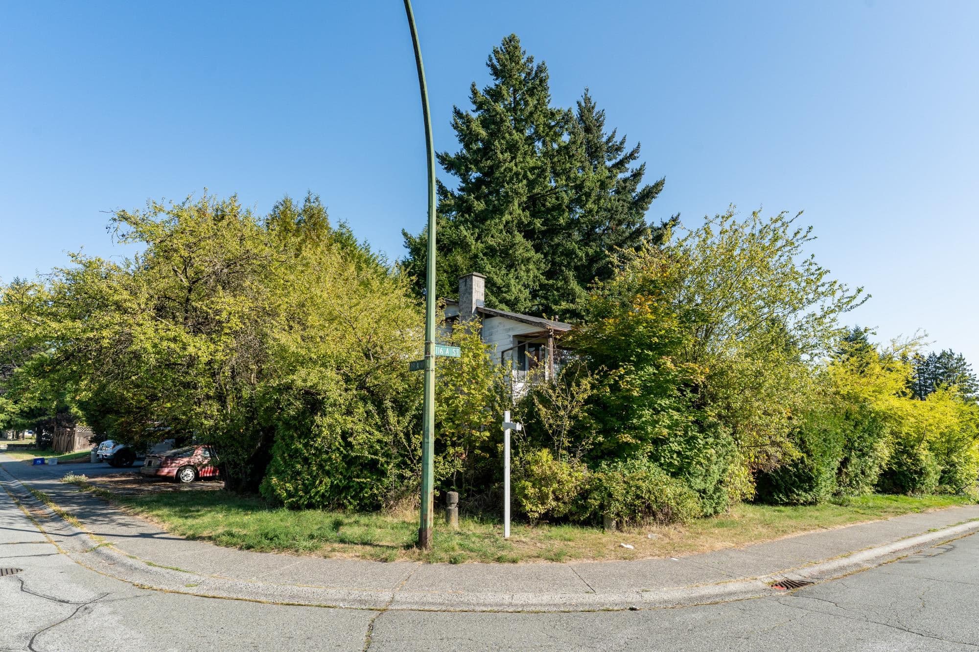 7946 116a Street, Delta, V4C 5Y4 — photo 3