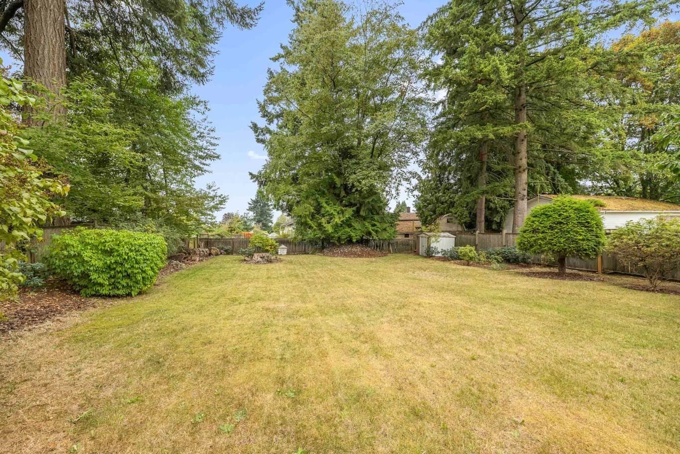 9035 114 Street, Delta, V4C 5K1 — photo 2