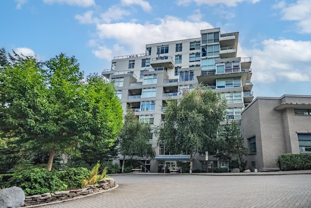 509 - 9262 University Crescent, Burnaby