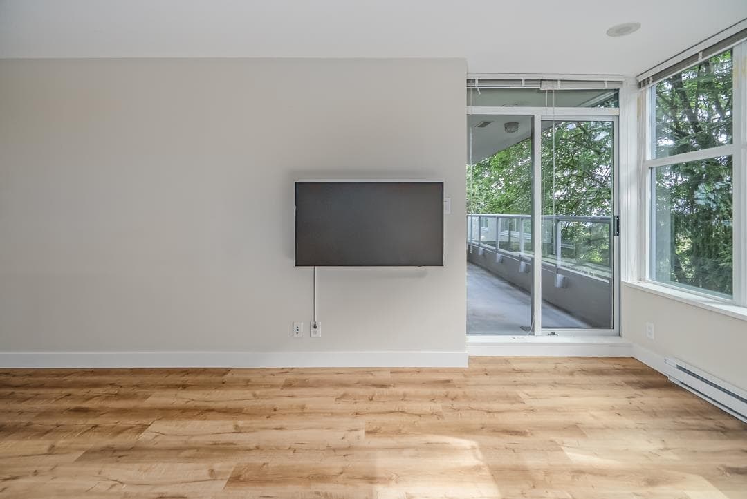 509 - 9262 University Crescent, Burnaby, V5A 0A4 — photo 5