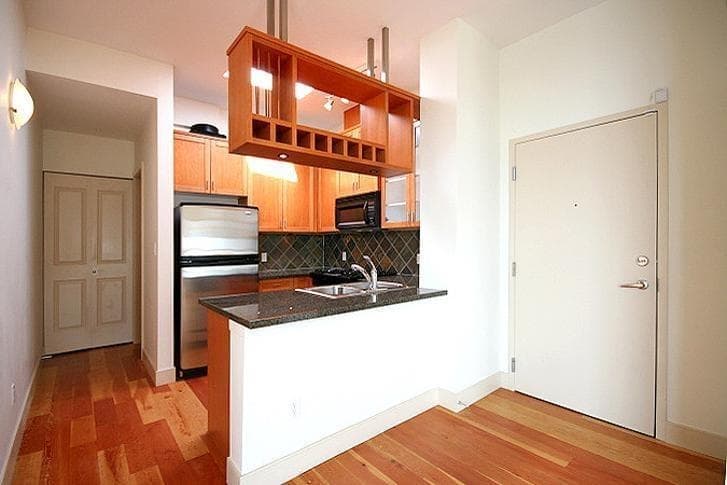 517 - 8988 Hudson Street, Vancouver, V6P 6Z1 — photo 1