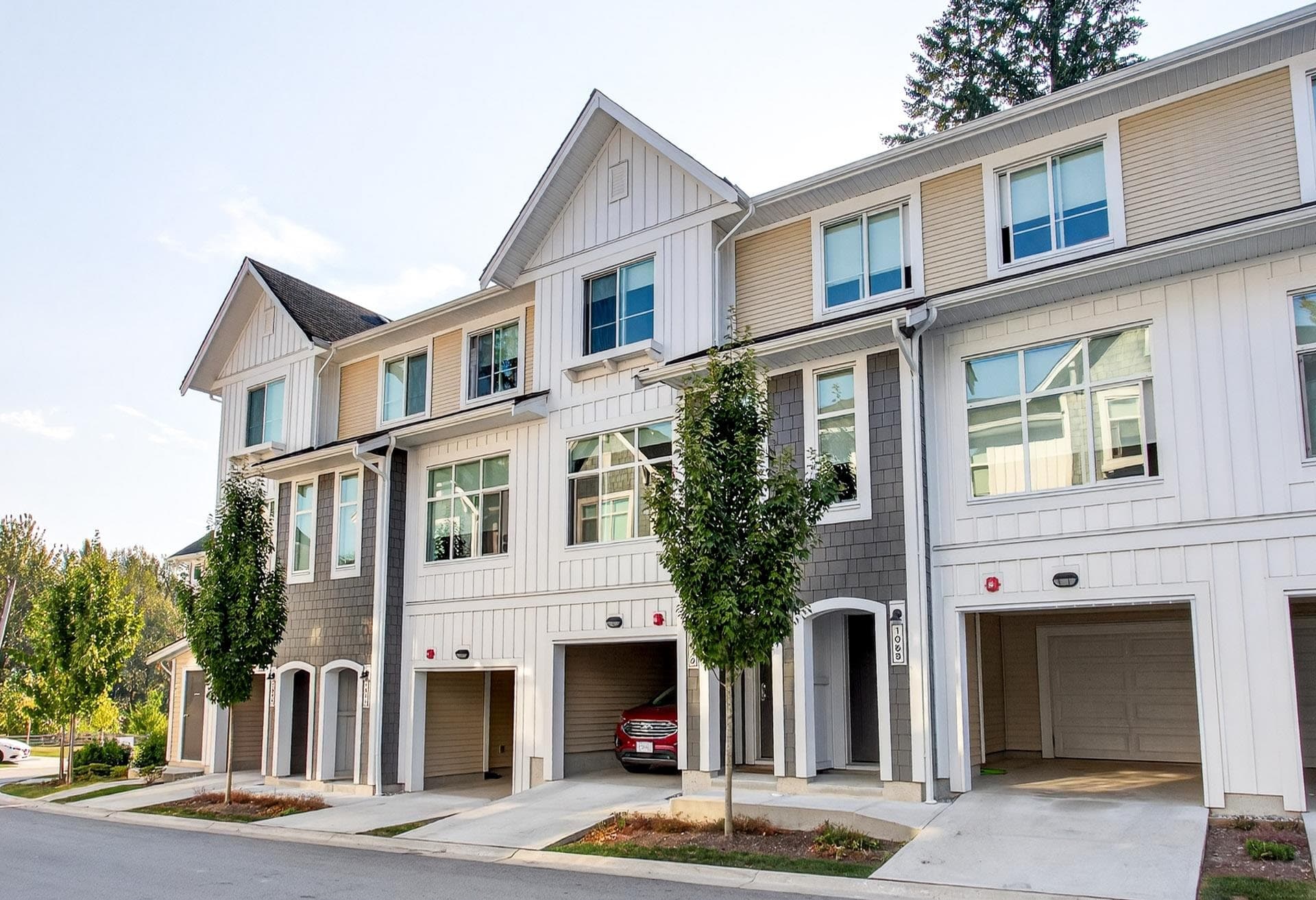 1070 - 11280 Pazarena Place, Maple Ridge, V2X 9H8 — photo 3