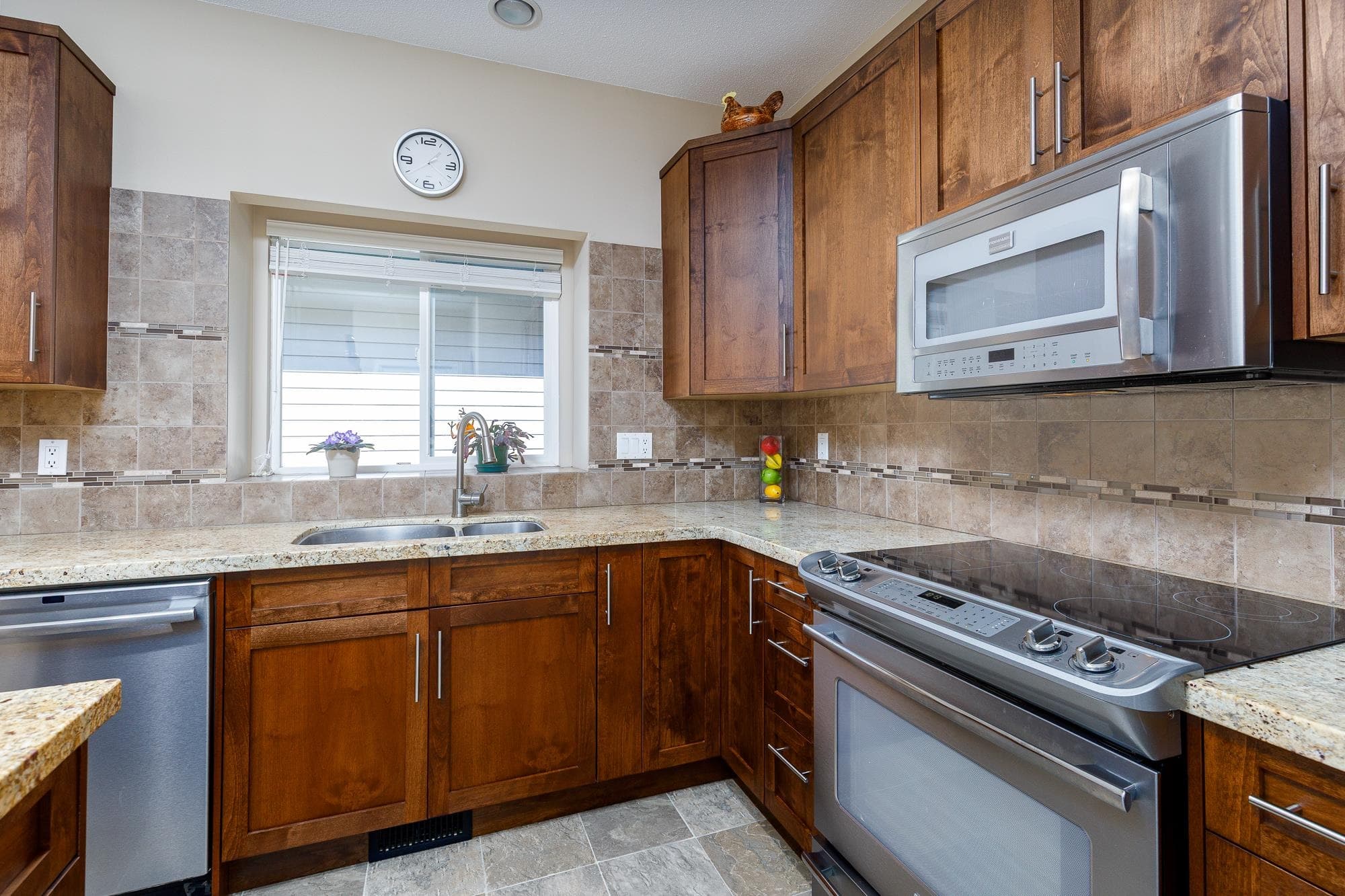 15 - 18939 65 Avenue, Surrey, V3S 8Y2 — photo 5