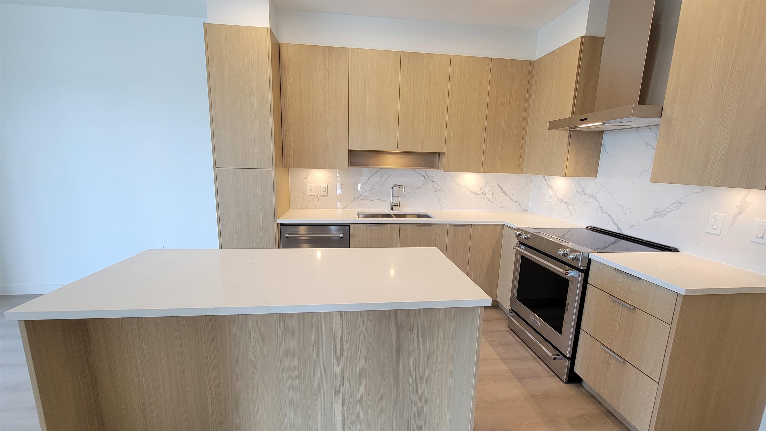 409 - 7799 17th Street, Burnaby, V3N 0J5 — photo 4