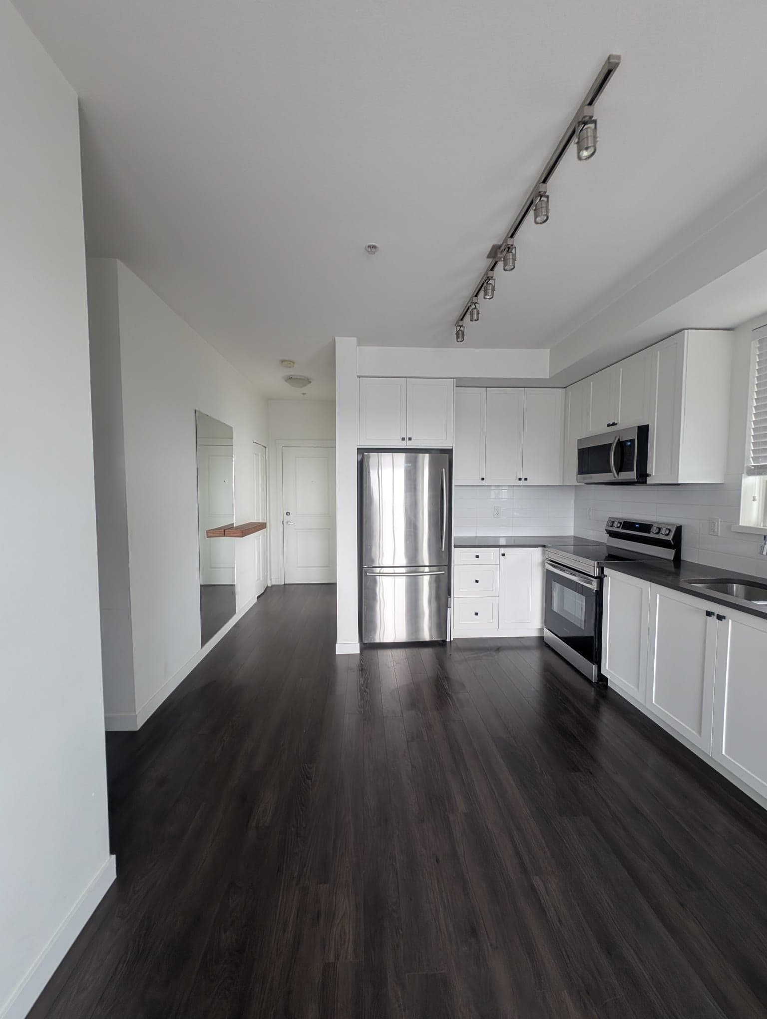 409 - 15835 85 Avenue, Surrey, V4N 6W6 — photo 2