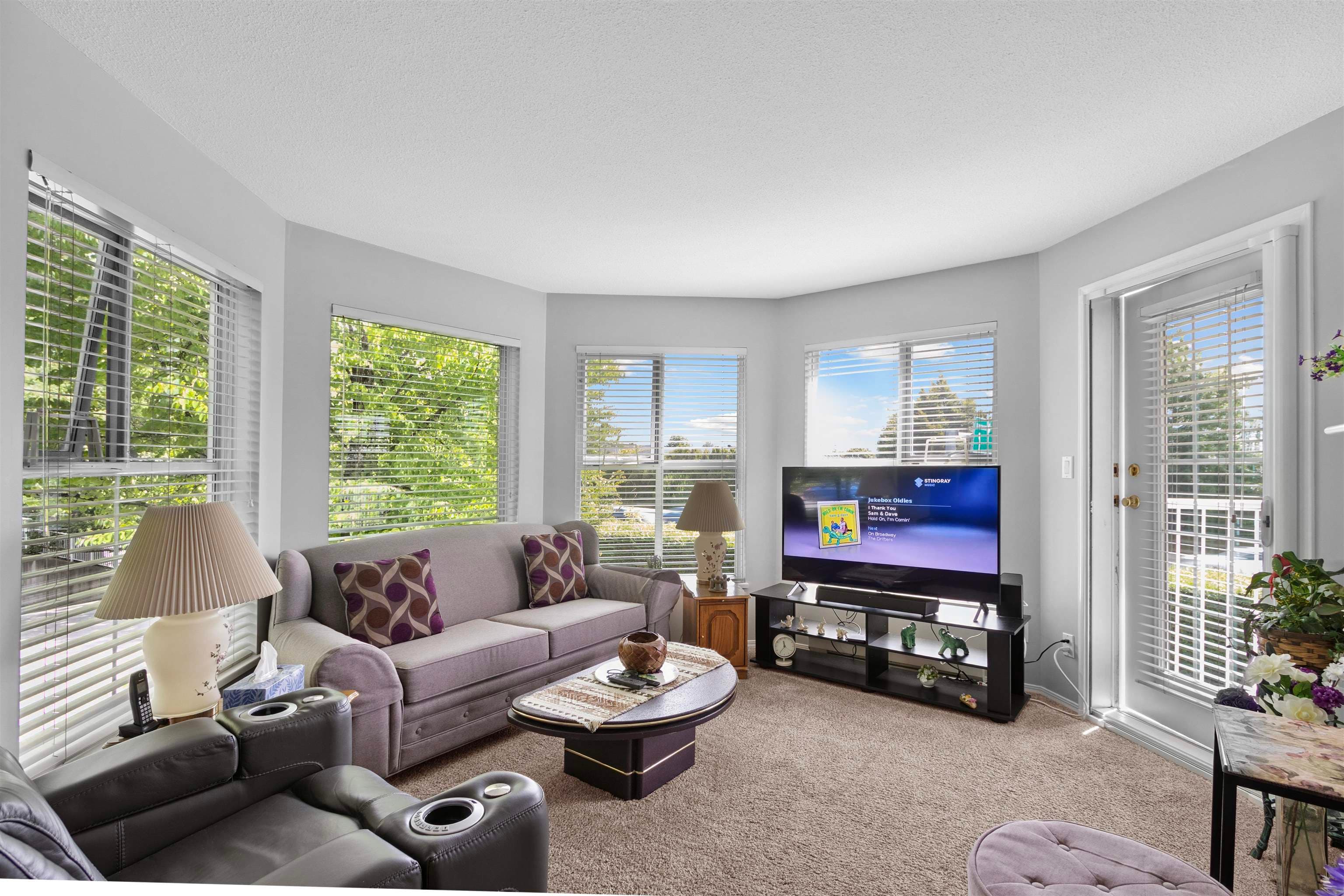 206 - 15150 108 Avenue, Surrey, V3R 0V1 — photo 3