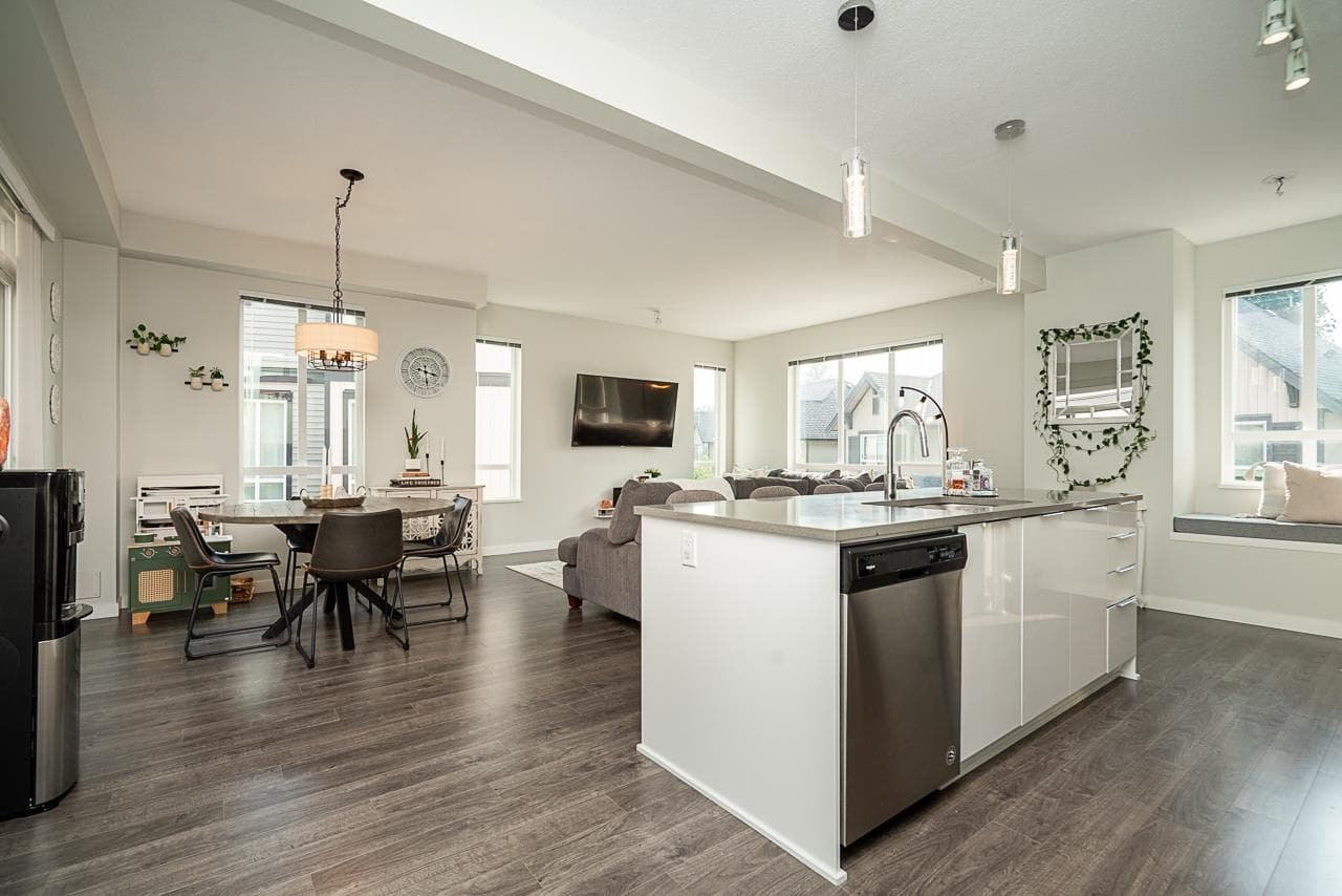 146 - 30930 Westridge Place, Abbotsford, V2T 0H6 — photo 3