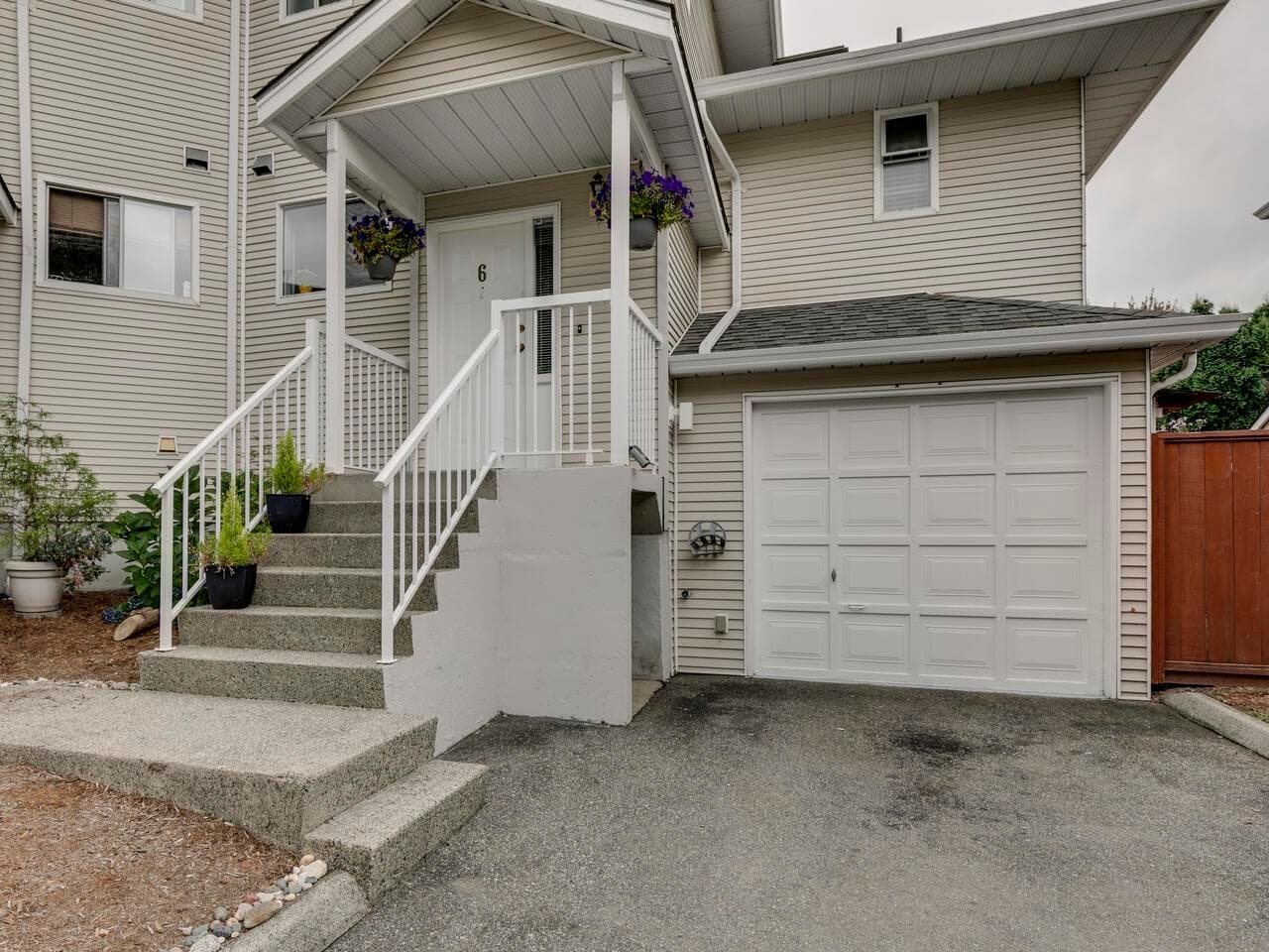 6 - 19240 119 Avenue, Pitt Meadows