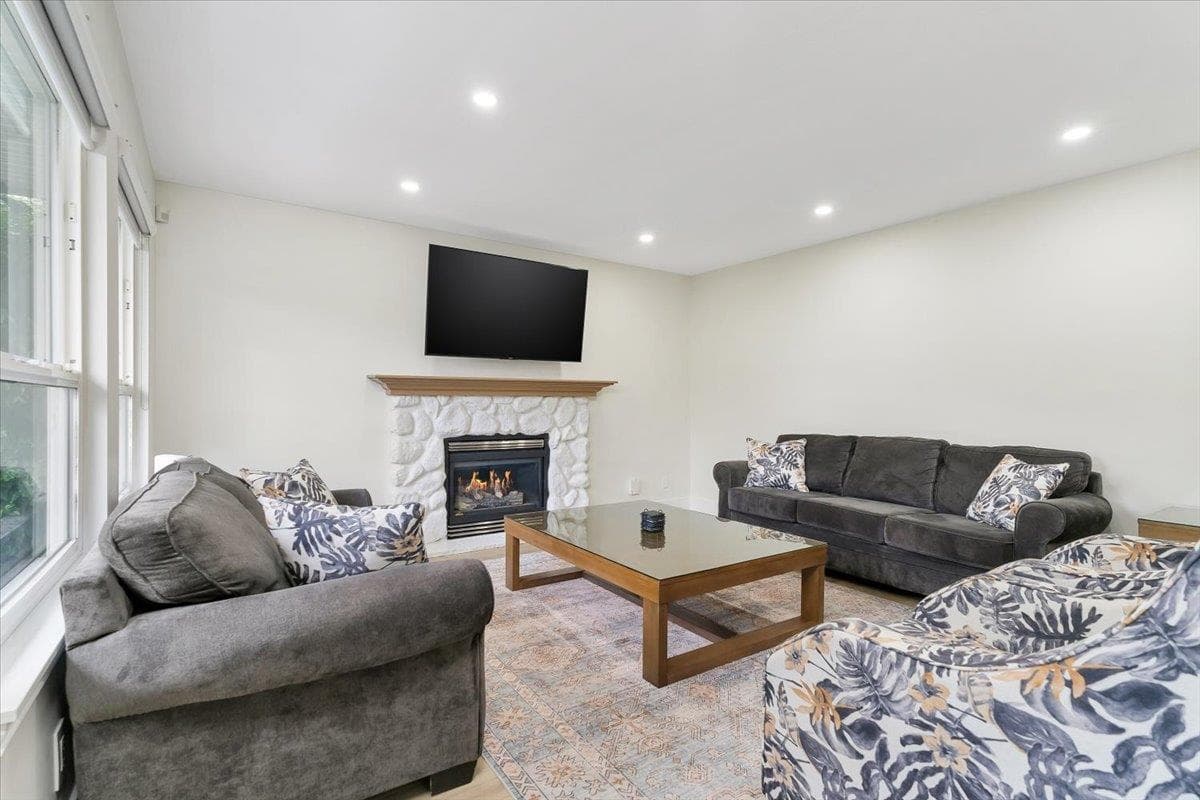 5061 223a Street, Langley, V2Y 2V2 — photo 3