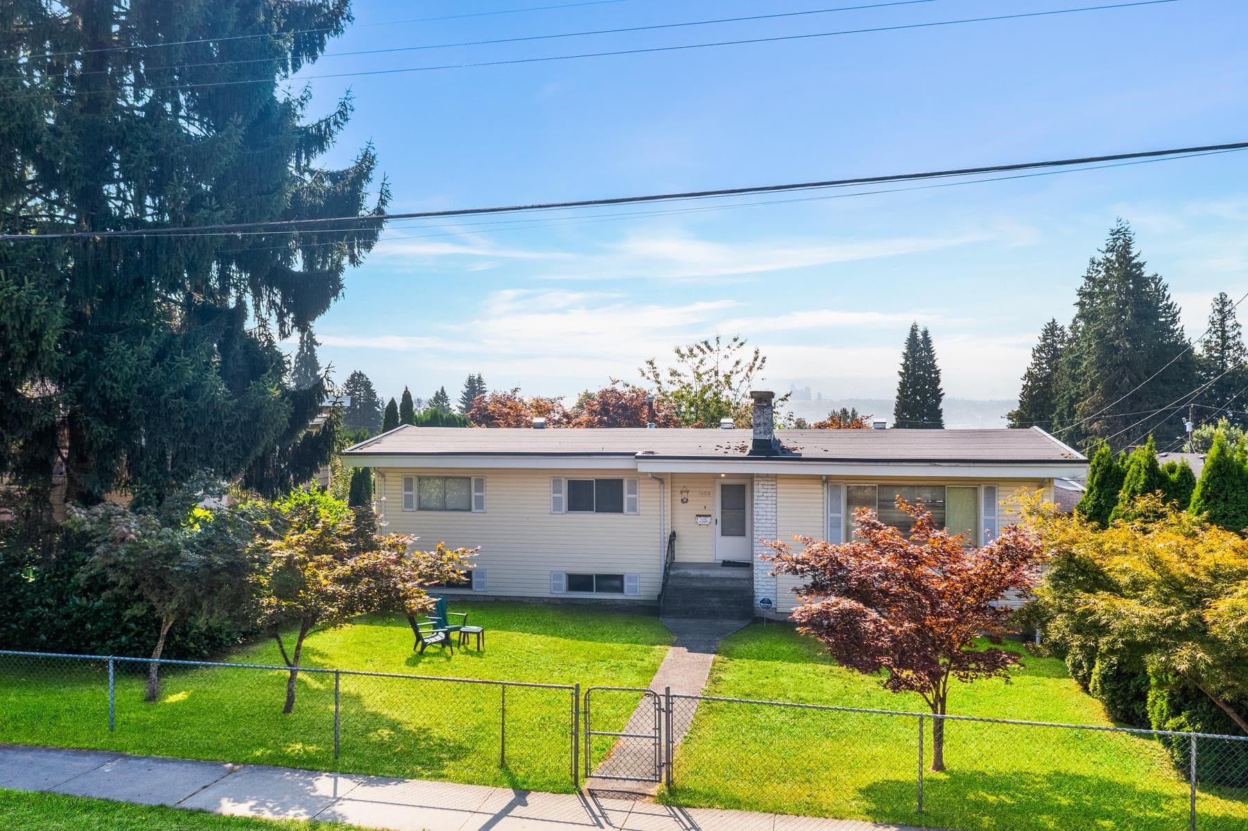 1400 Dansey Avenue, Coquitlam