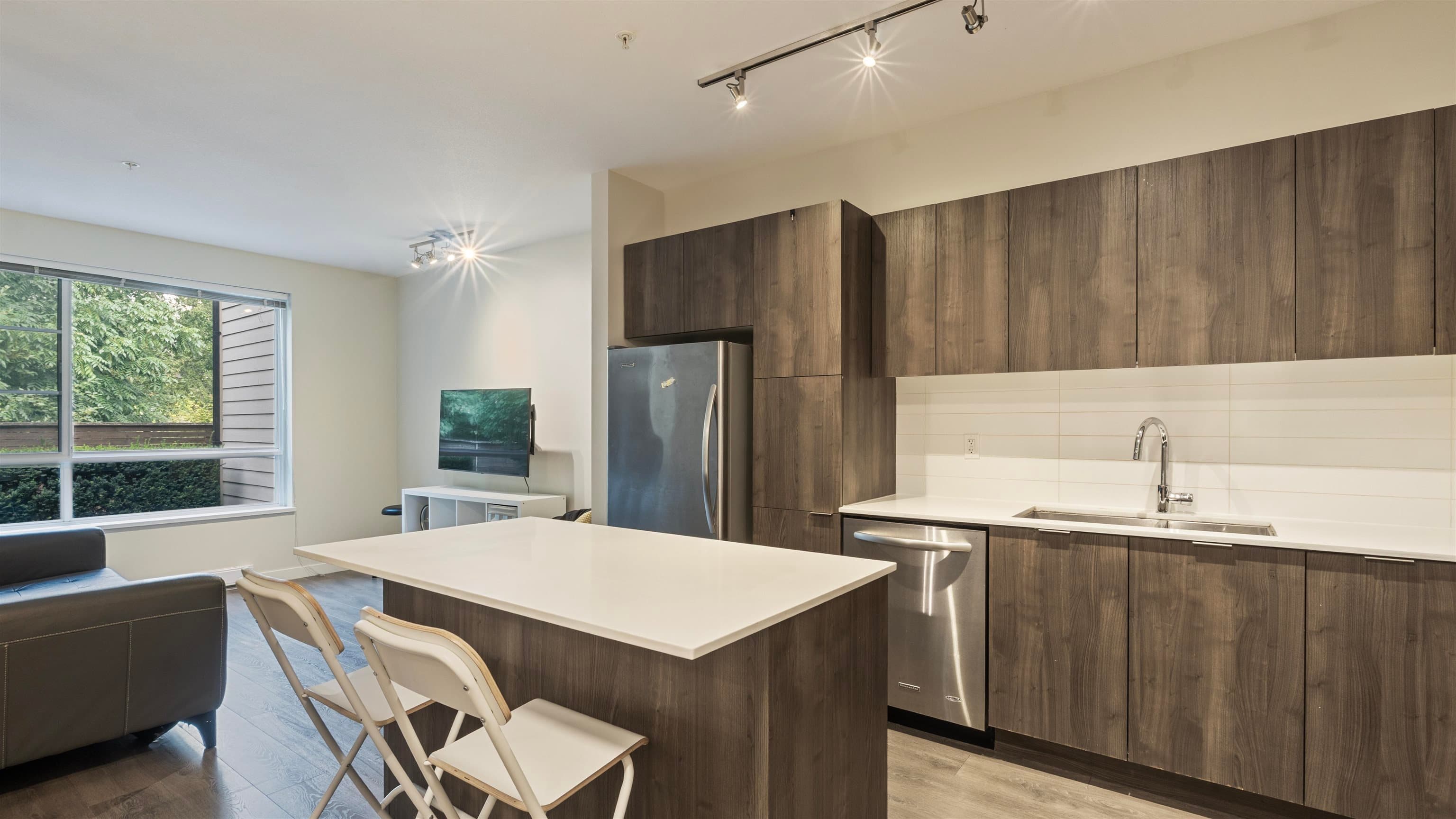 8 - 3728 Thurston Street, Burnaby, V5H 0E6 — photo 5