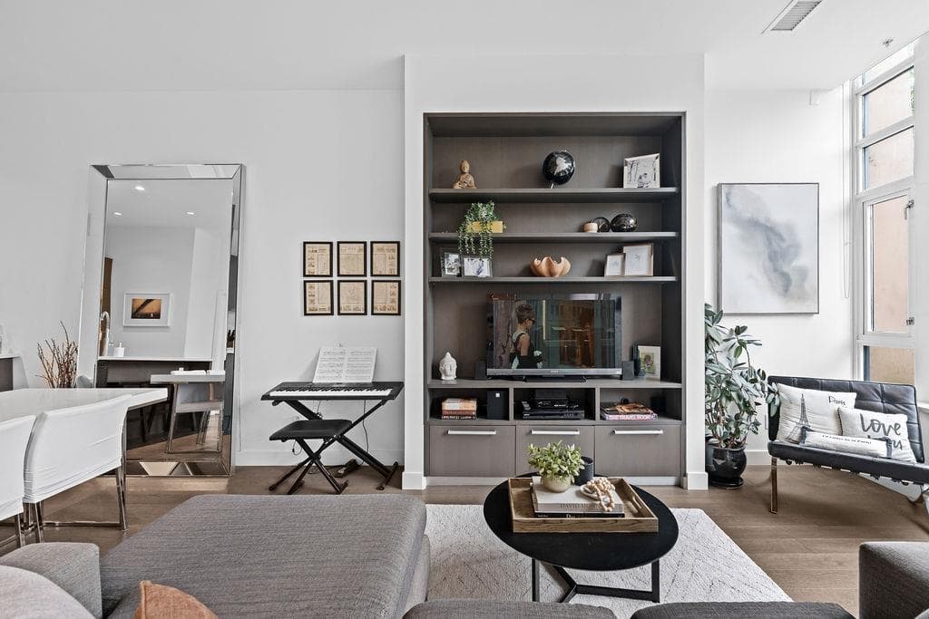 230 W 1 Avenue, Vancouver