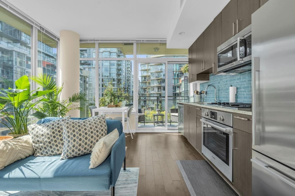 504 - 38 W 1st Avenue, Vancouver, V5Y 0K3 — photo 3