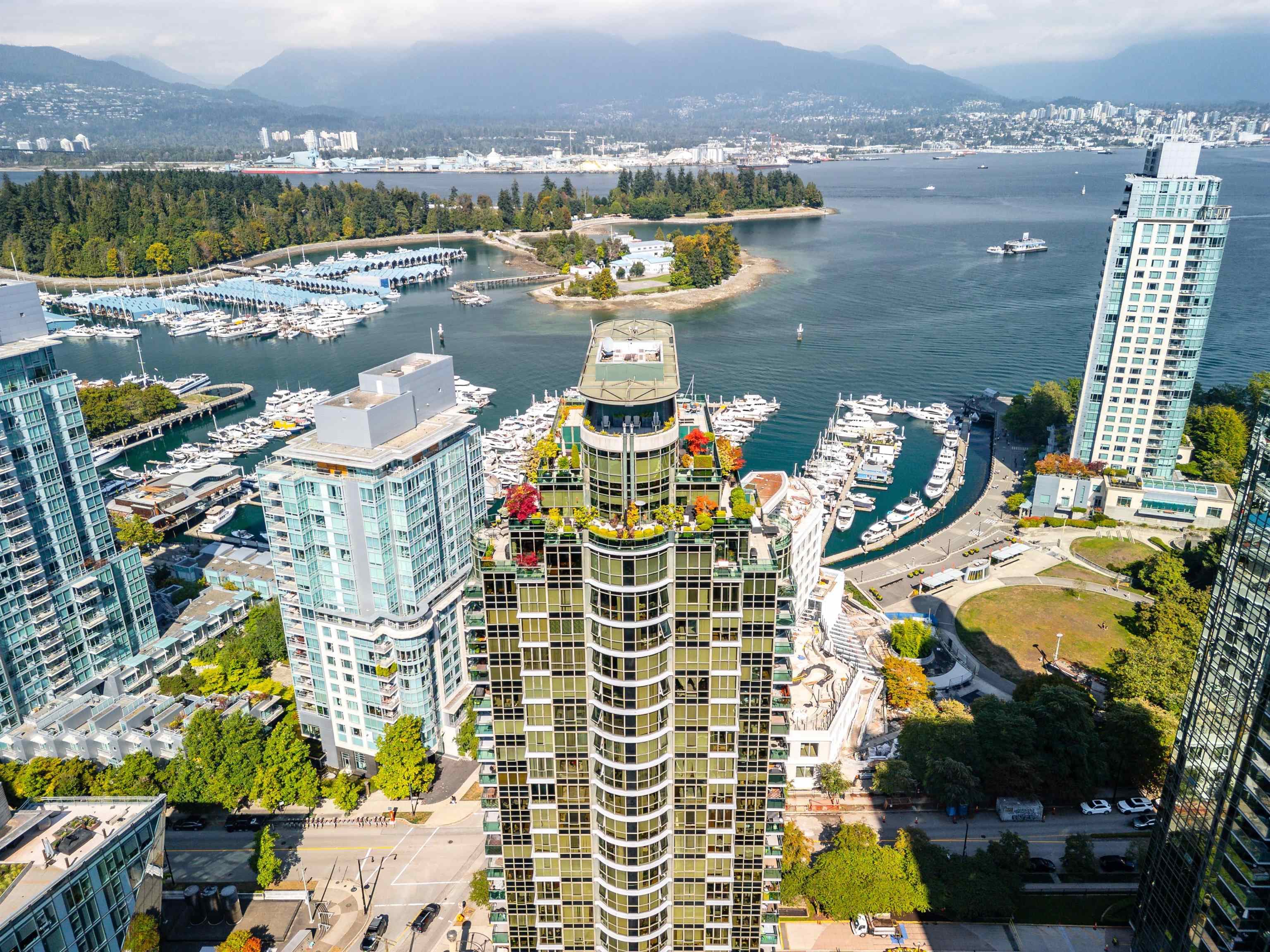 701 - 588 Broughton Street, Vancouver, V6G 3E3 — photo 3